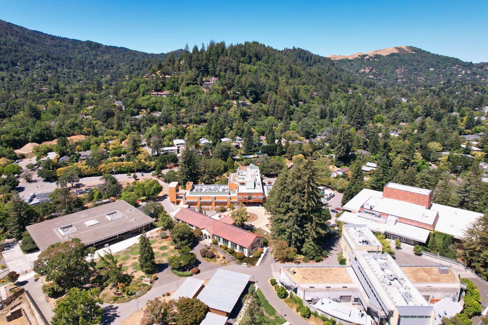 College of Marin - Kentfield Campus in Kentfield California Hero Image