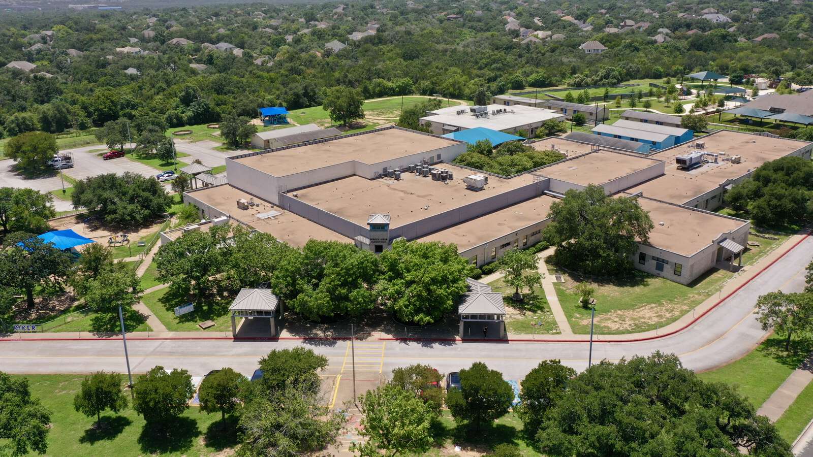 Kiker Elementary School in Austin Texas Hero Image
