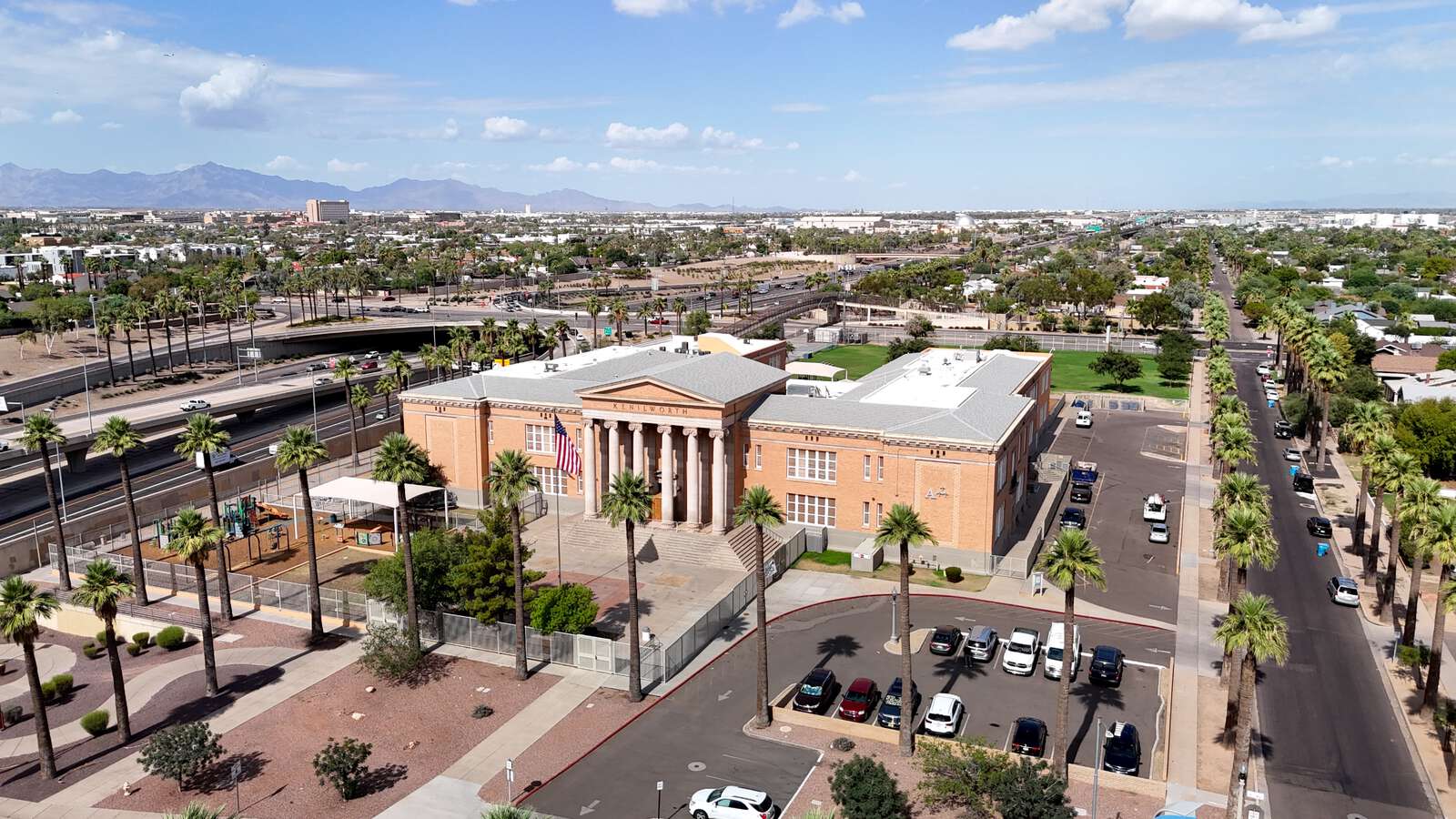 Kenilworth Elementary School in Phoenix Arizona Hero Image