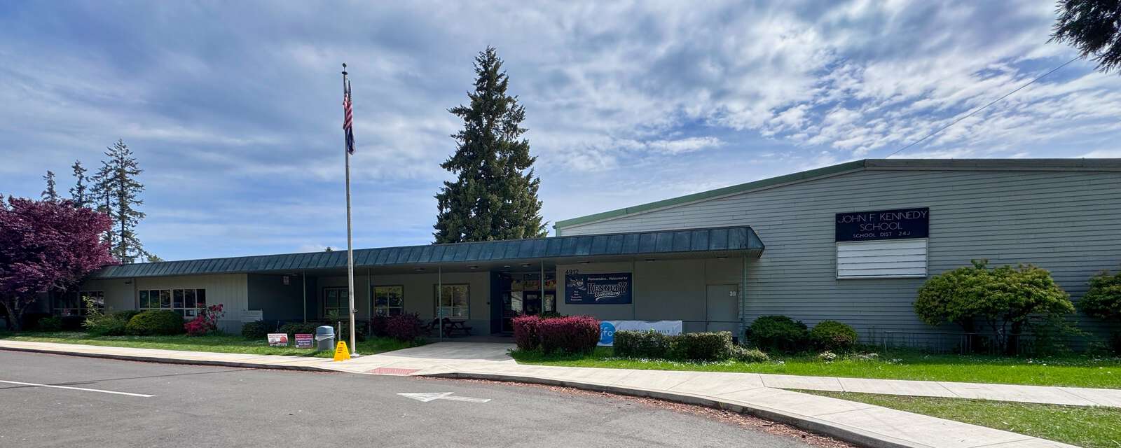 Kennedy Elementary School in Keizer Oregon Hero Image