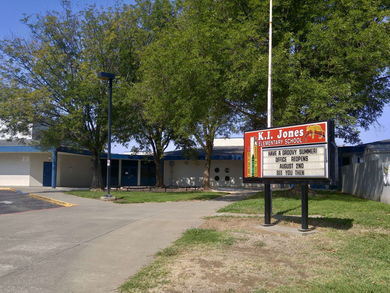 K.I. Jones Elementary School in Fairfield California Hero Image