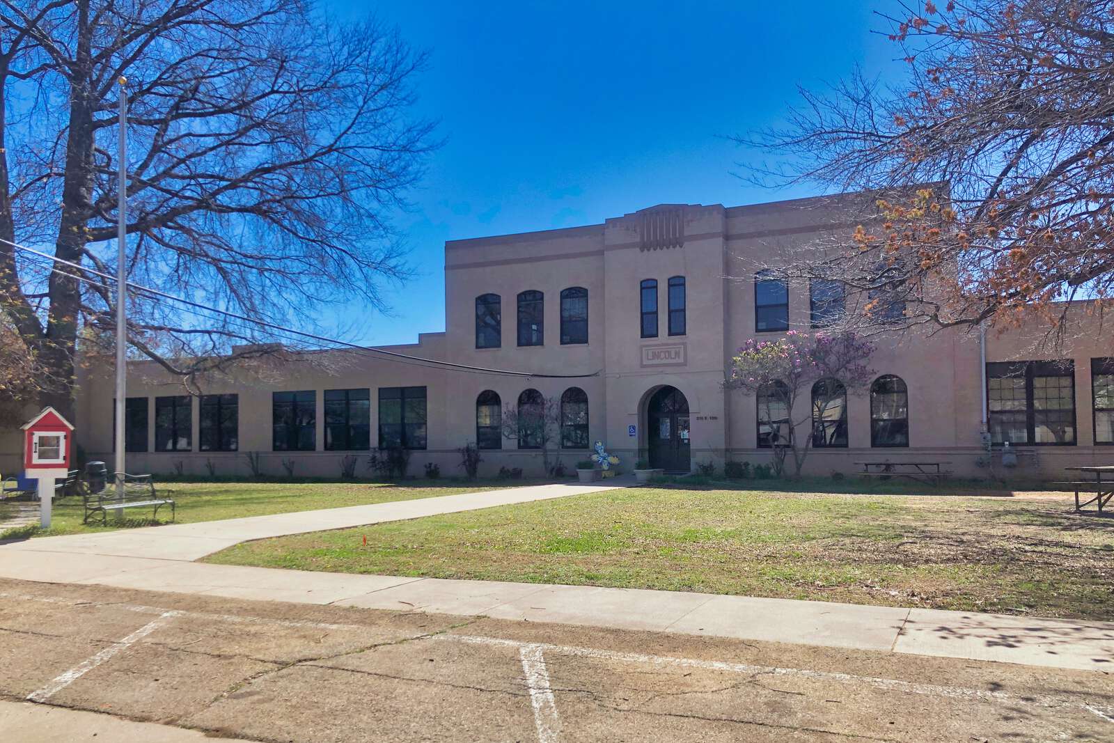 Lincoln Academy in Stillwater Oklahoma Hero Image