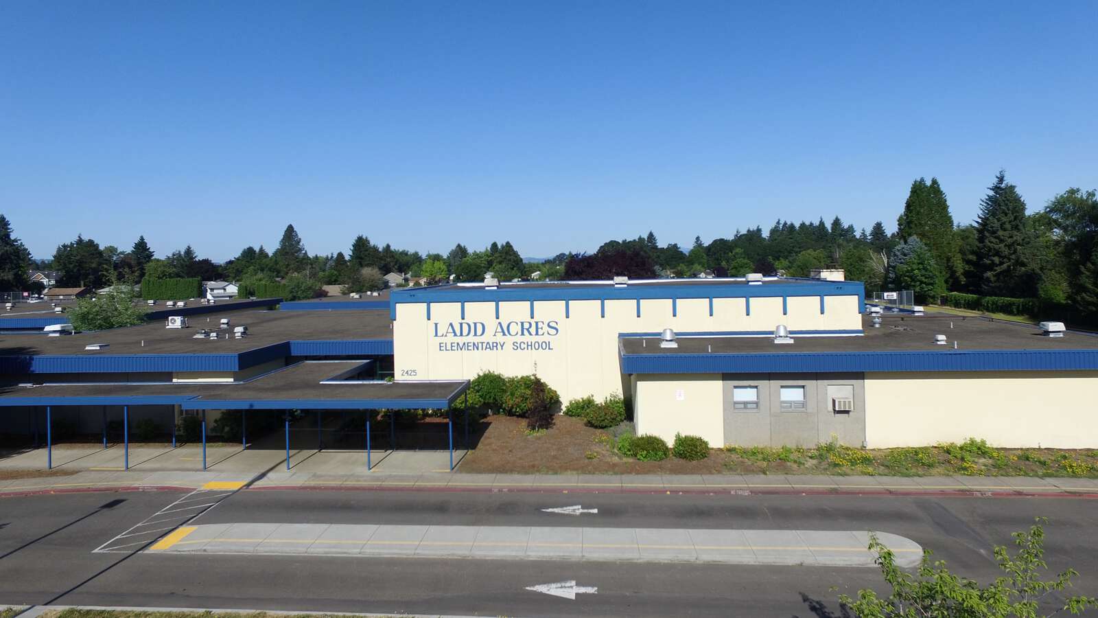 Ladd Acres Elementary School in Hillsboro Oregon Hero Image