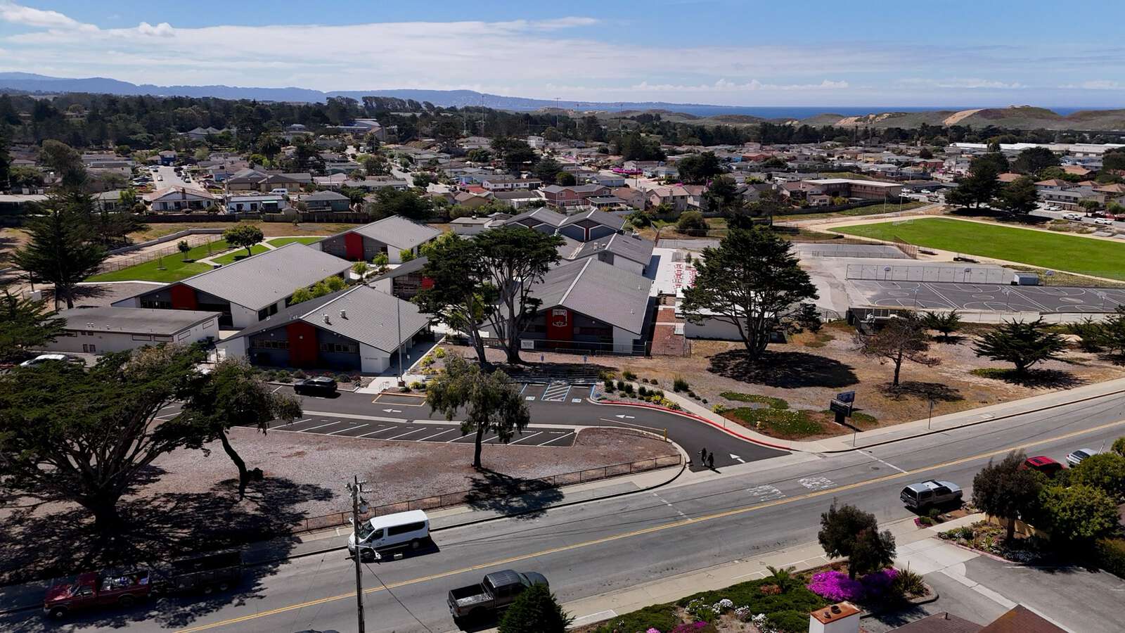 Los Arboles Middle School in Marina California Hero Image