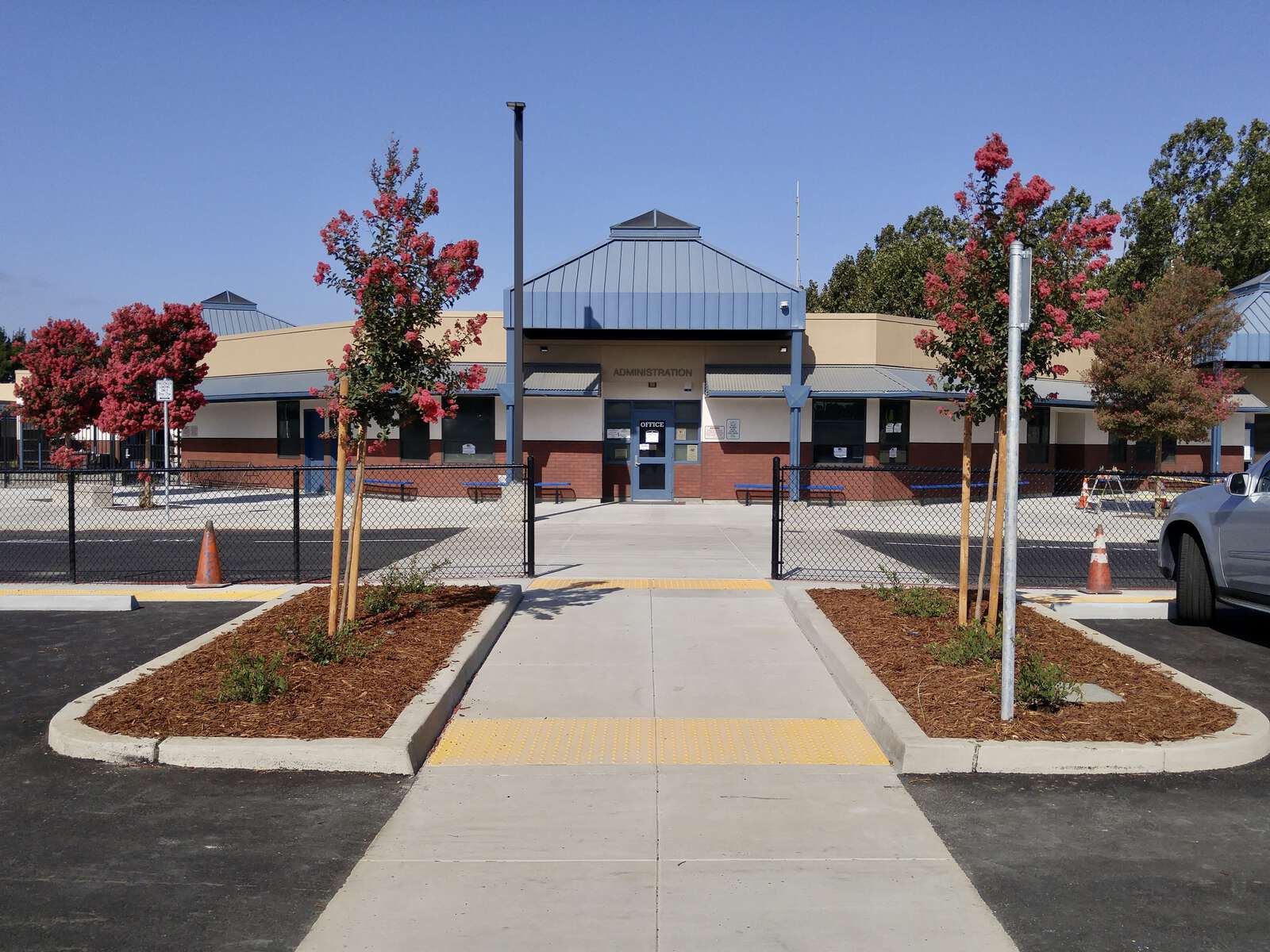Laurel Creek Elementary School (FUSD) in Fairfield California Hero Image