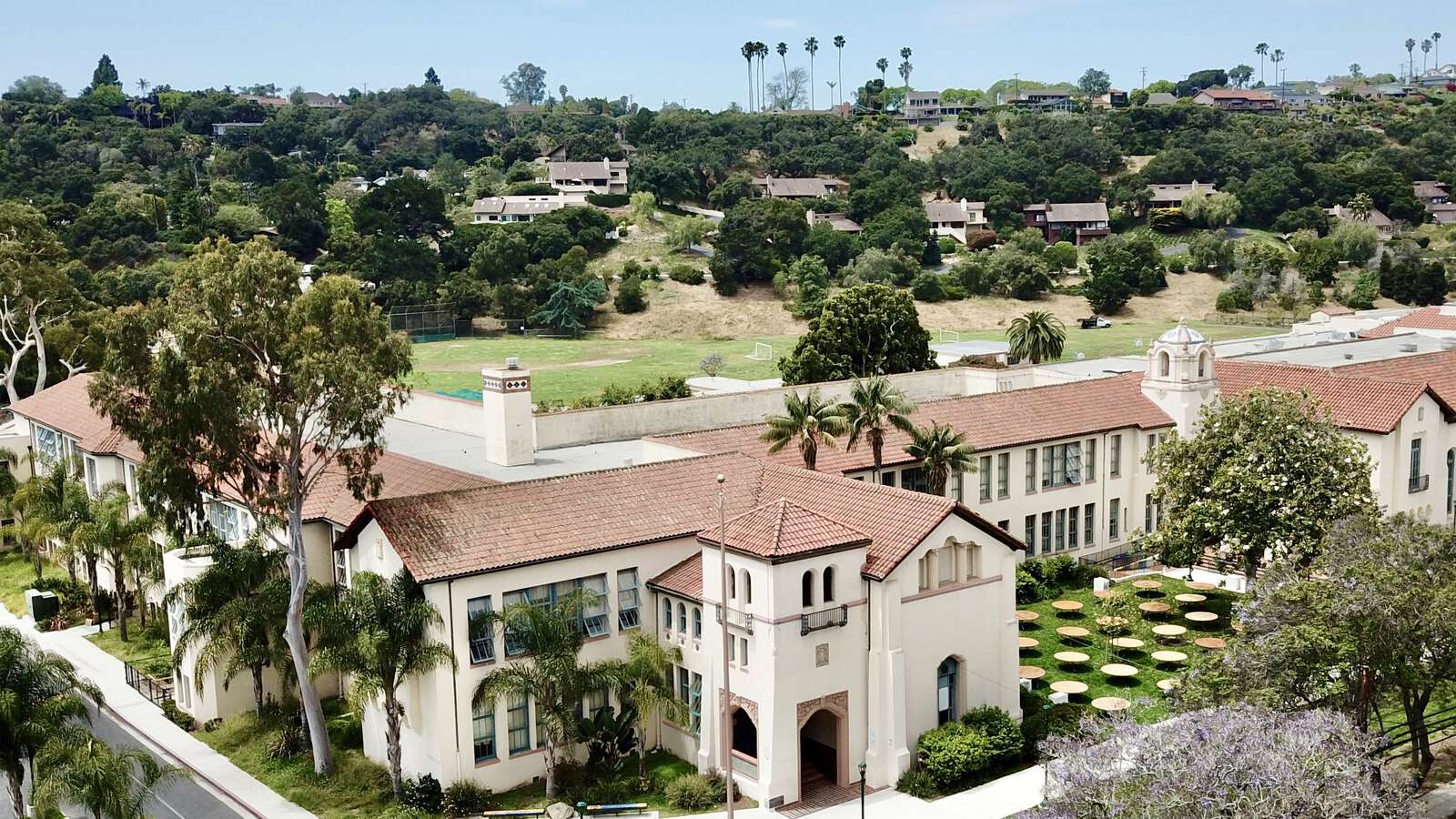 La Cumbre Junior High School in Santa Barbara California Hero Image