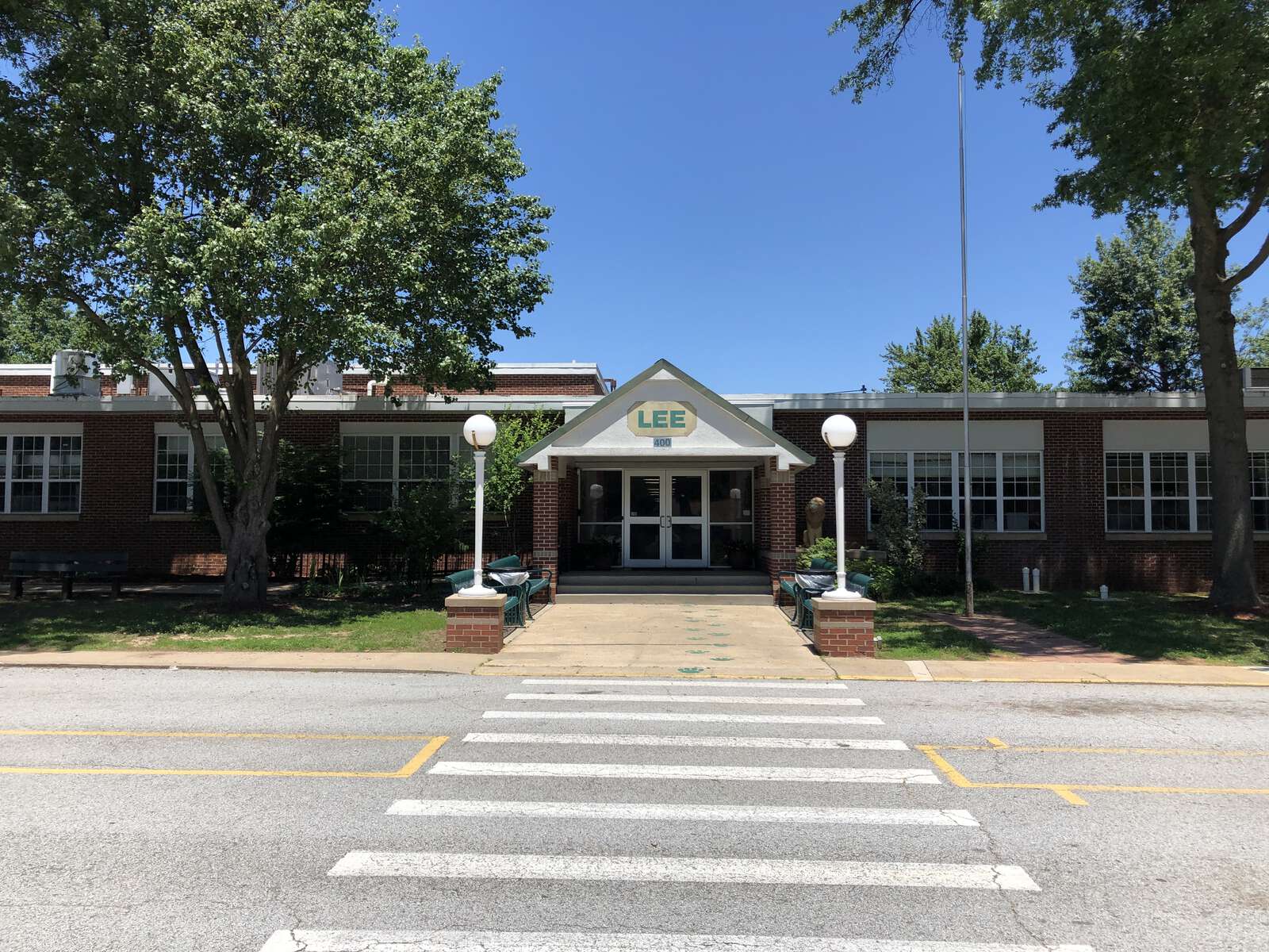 Lee Elementary School in Springdale Arkansas Hero Image