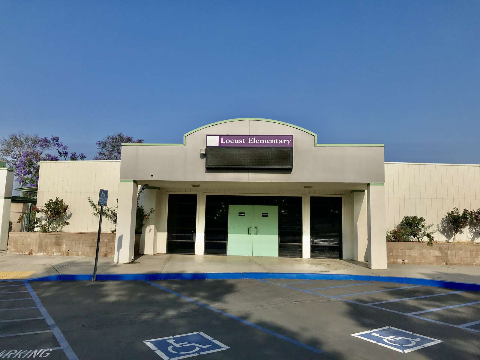 Locust Elementary School in Fontana California Hero Image