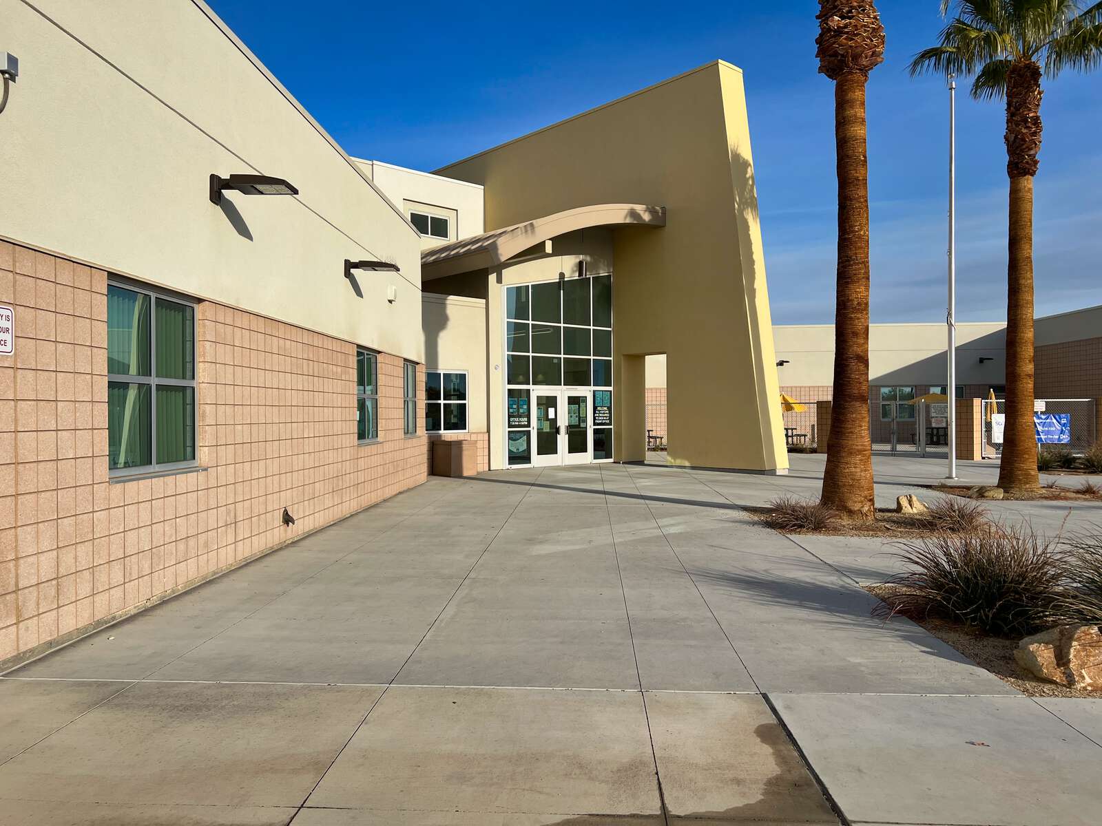 Heard - Lomie G. Elementary School in Las Vegas Nevada Hero Image