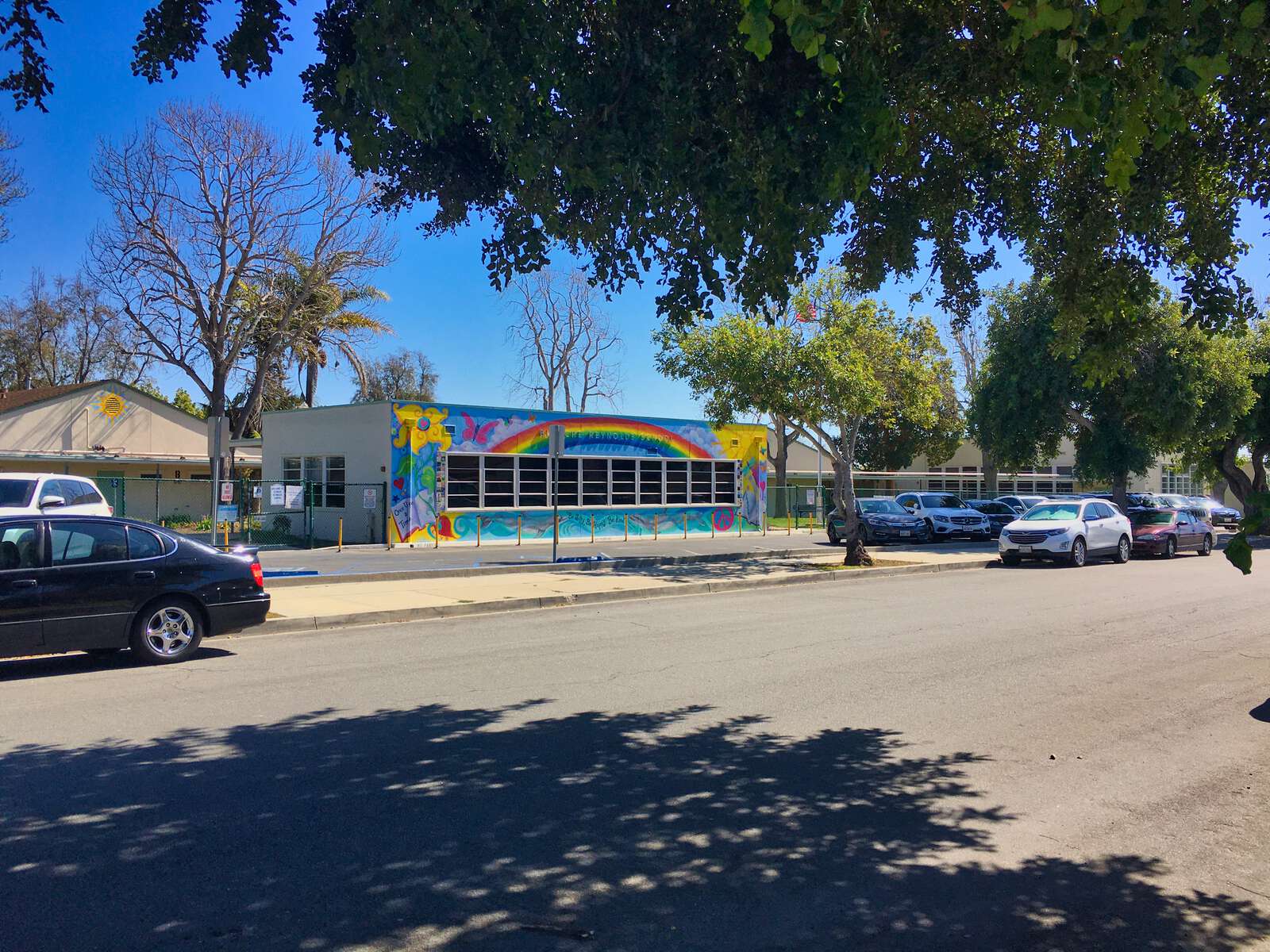 Lemon Grove TK-8 School in Ventura California Hero Image