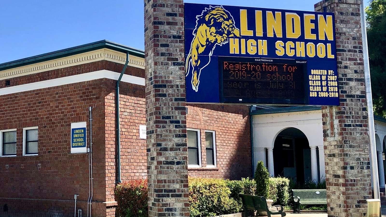 Linden High School in Linden California Hero Image