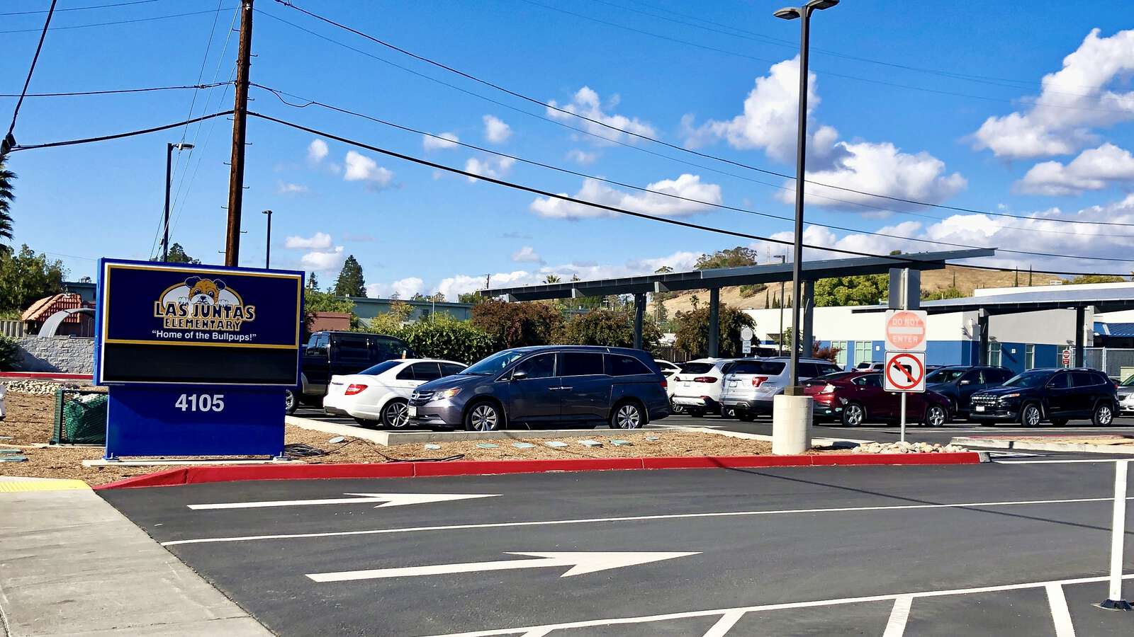 Las Juntas Elementary in Martinez California Hero Image