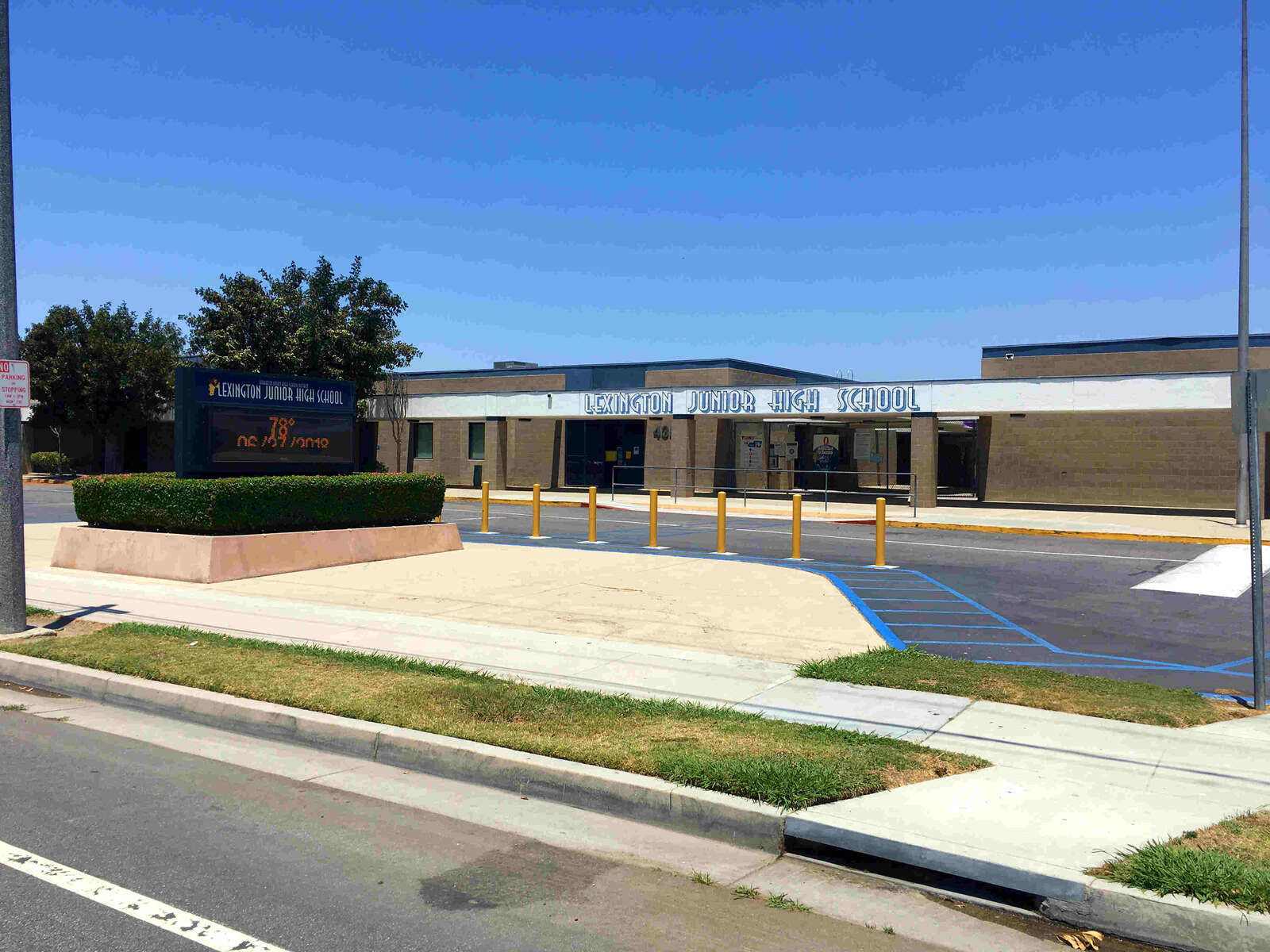 Lexington Junior High School in Cypress California Hero Image