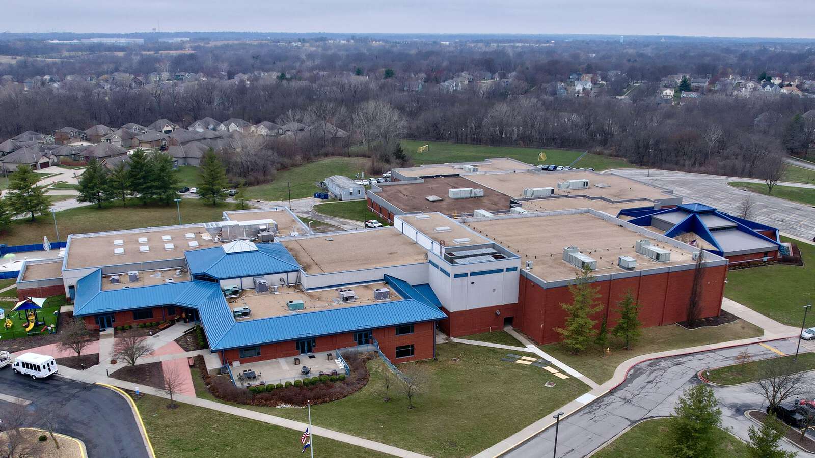 Liberty Middle School in Liberty Missouri Hero Image