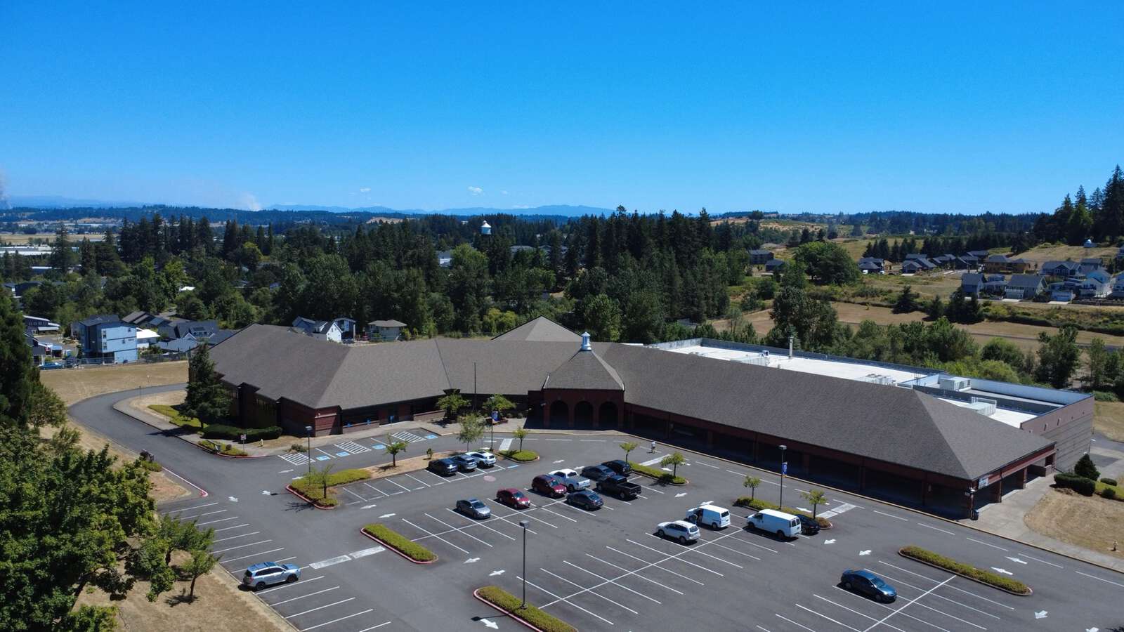 Leslie Middle School in Salem Oregon Hero Image