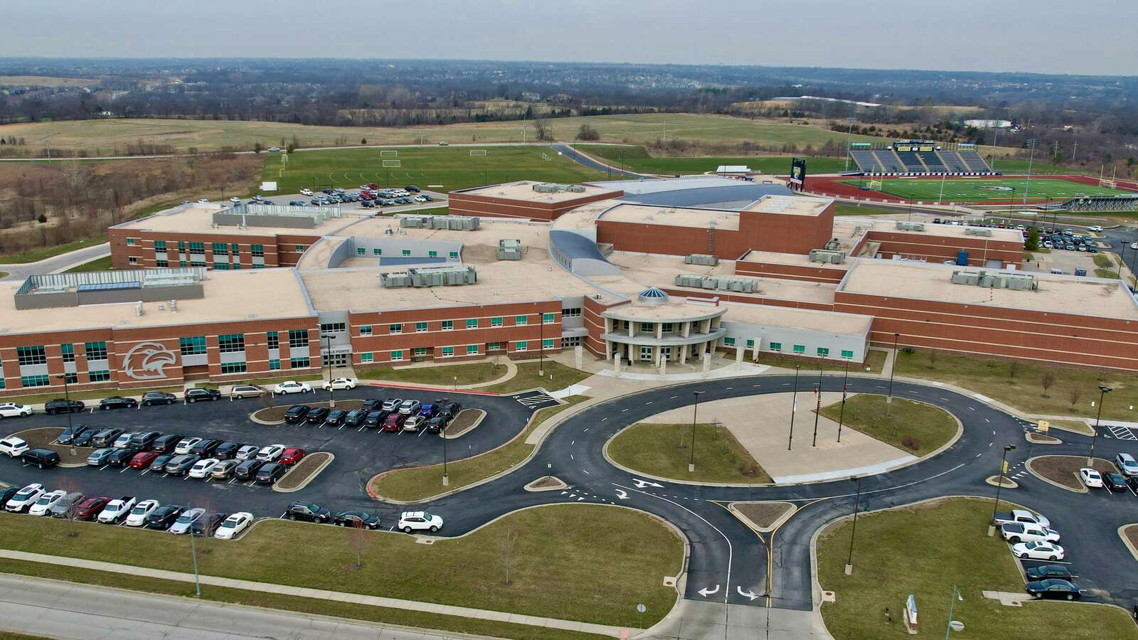 Liberty North High School in Liberty Missouri Hero Image
