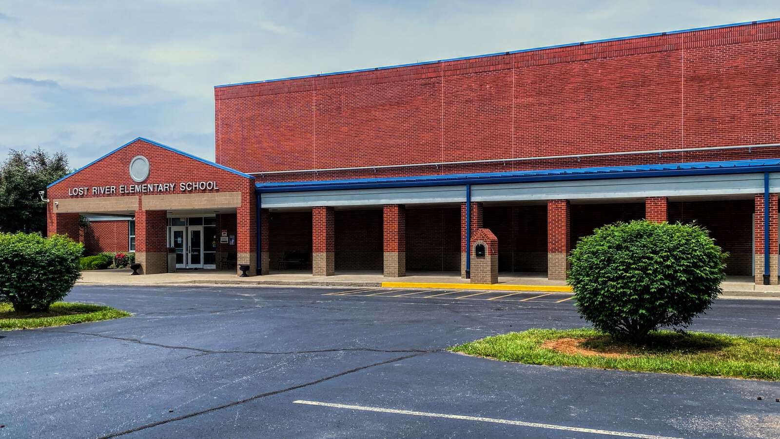 Lost River Elementary School in Bowling Green Kentucky Hero Image