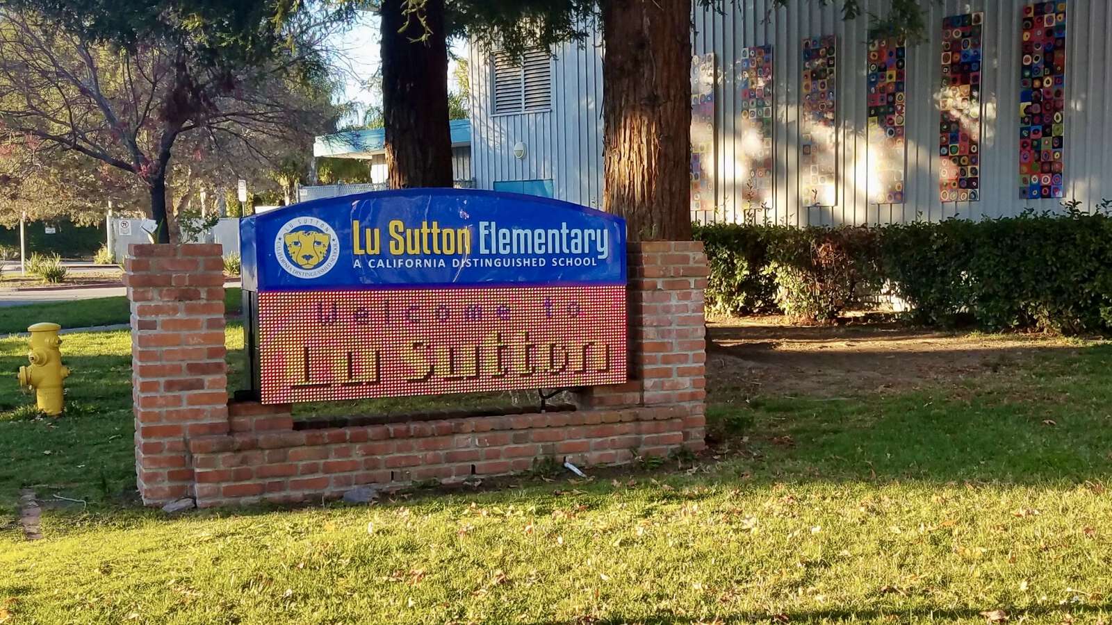 Lu Sutton Elementary School in Novato California Hero Image