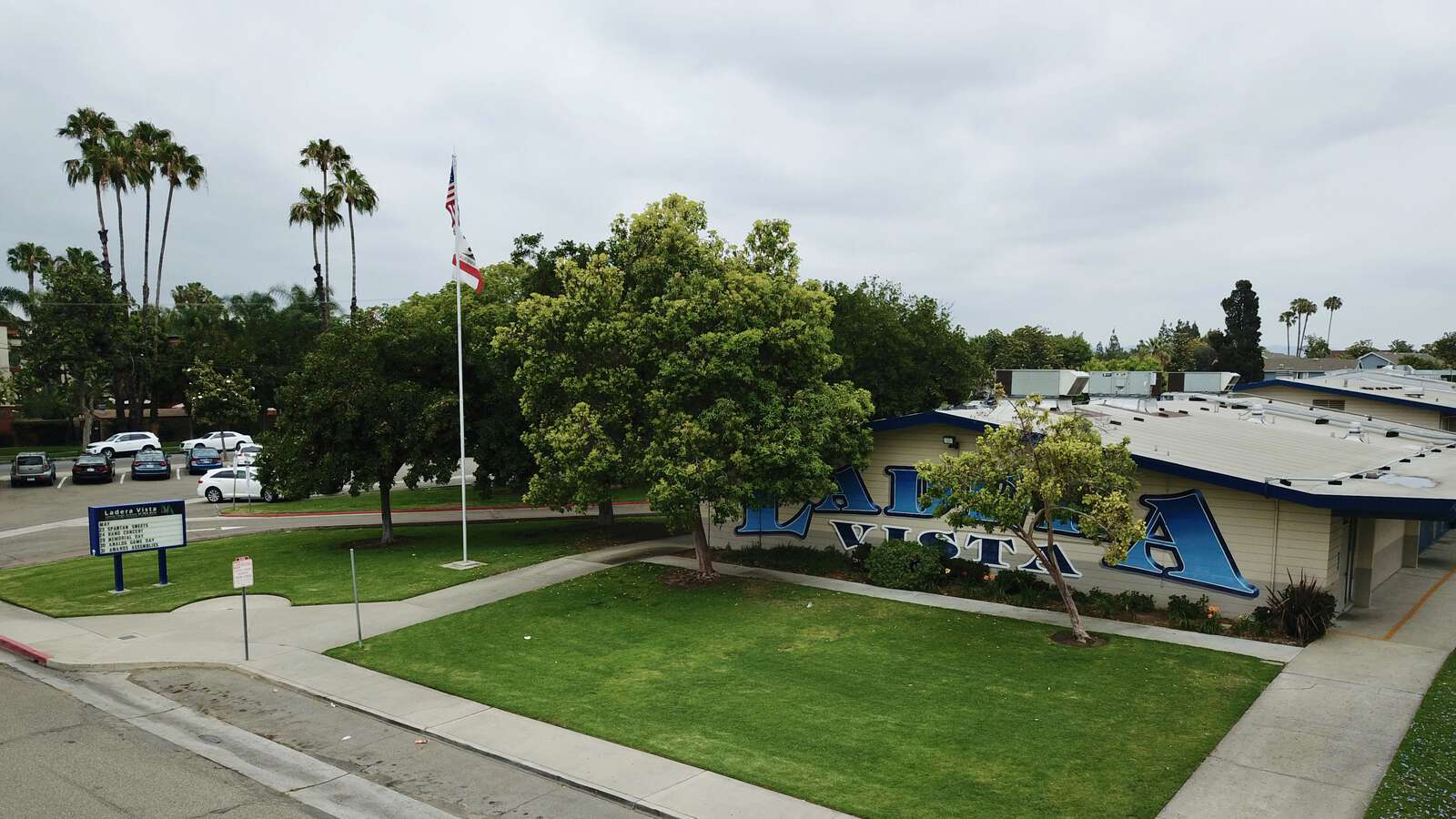 Ladera Vista Junior High School of the Arts in Fullerton California Hero Image