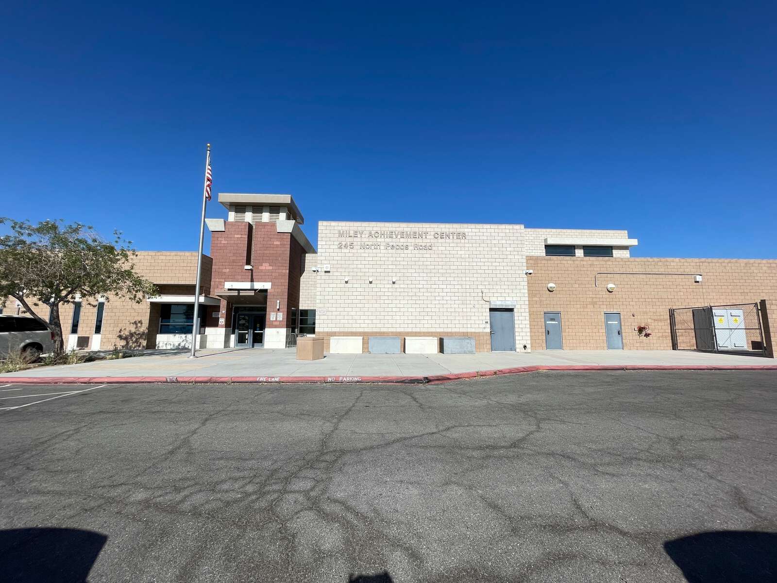 Miley Achievement Center Elementary School in Las Vegas Nevada Hero Image