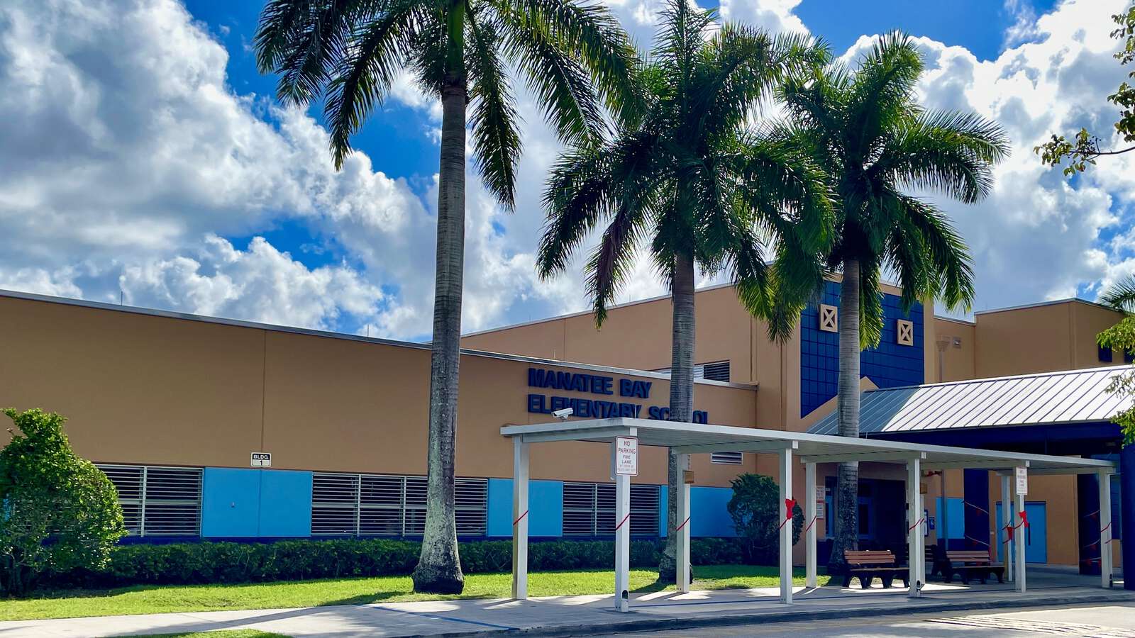 Manatee Bay Elementary School in Weston Florida Hero Image