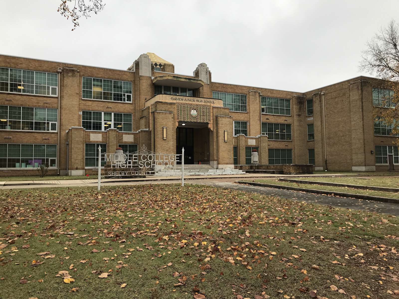 Middle College High School (SCS) in Memphis Tennessee Hero Image