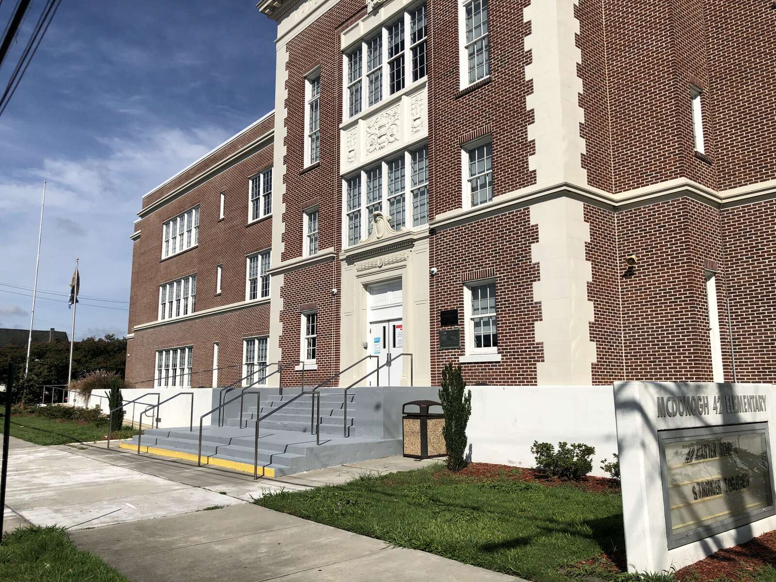 McDonogh 42 Charter School in New Orleans Louisiana Hero Image