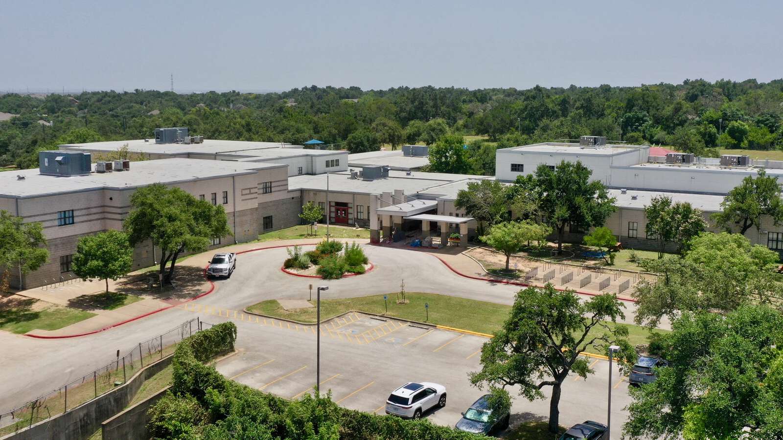 Mills Elementary School in Austin Texas Hero Image