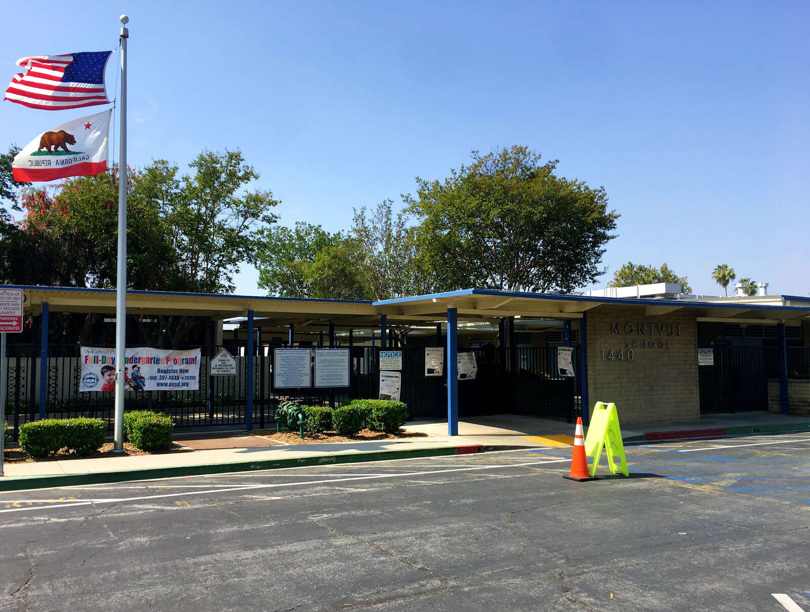 Montvue Elementary School in Pomona California Hero Image