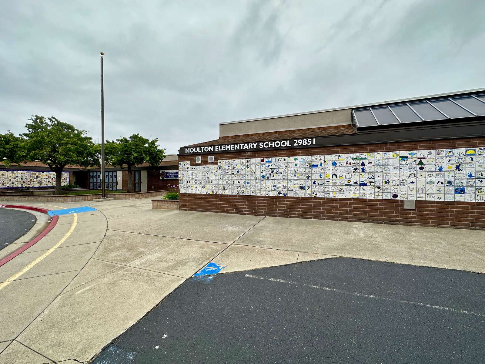 Moulton Elementary School in Laguna Niguel California Hero Image
