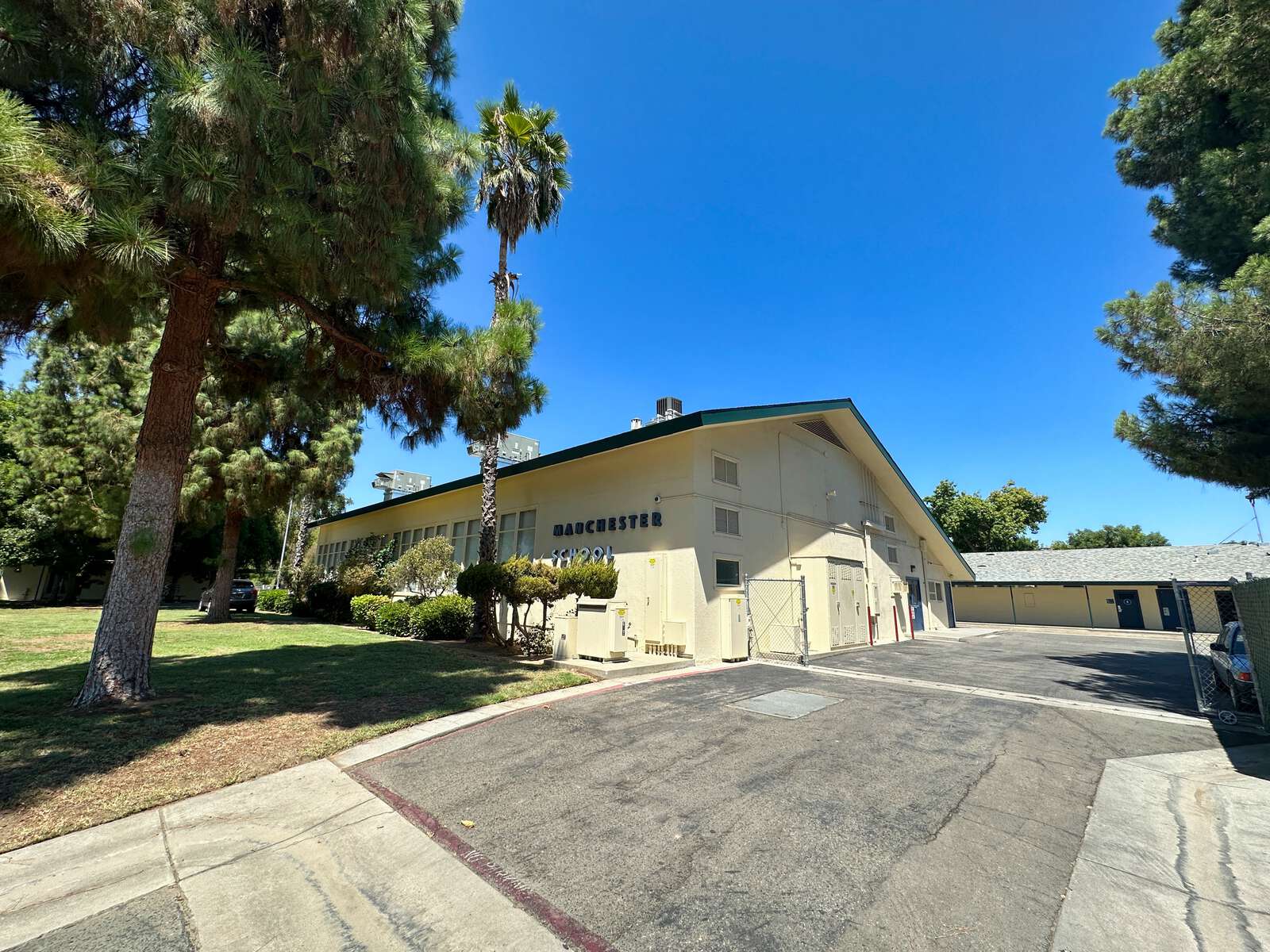 Manchester GATE Elementary School in Fresno California Hero Image