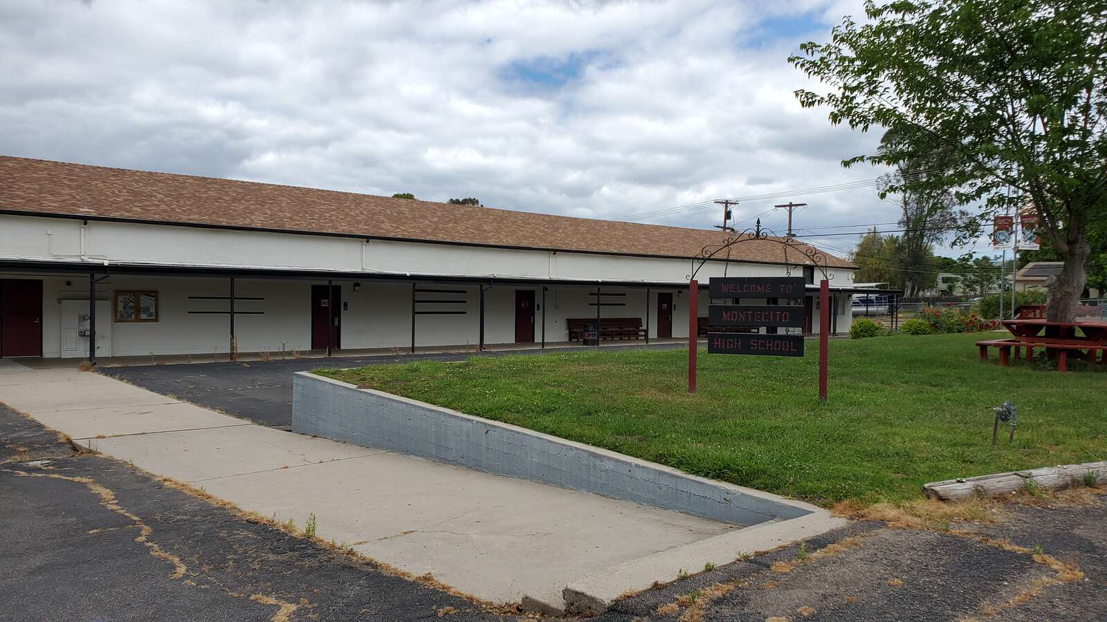 Montecito High School in Ramona California Hero Image