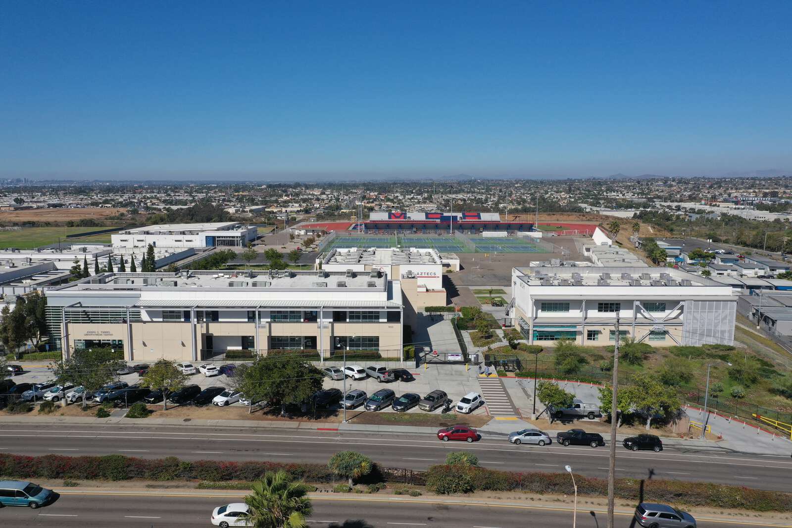 Montgomery High School in San Diego California Hero Image