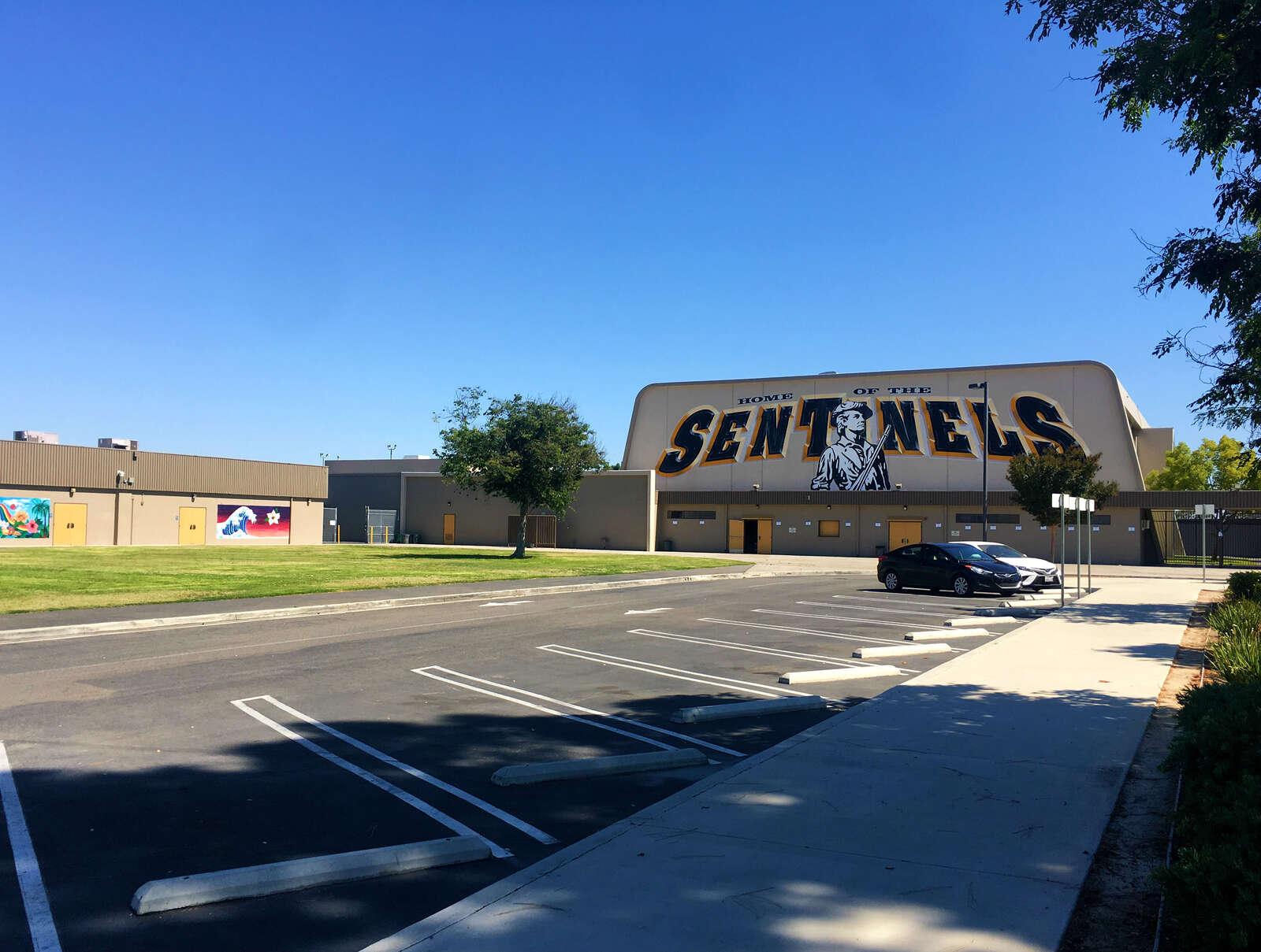 Magnolia High School in Anaheim California Hero Image