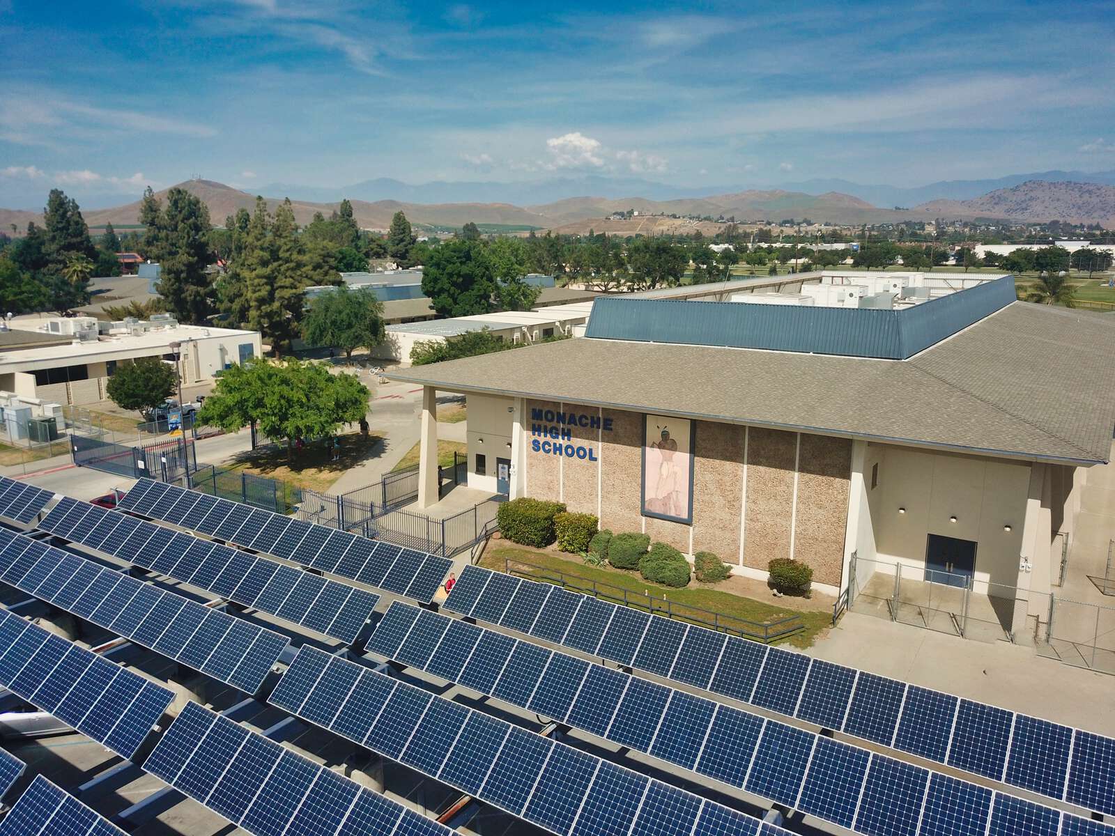 Monache High School in Porterville California Hero Image