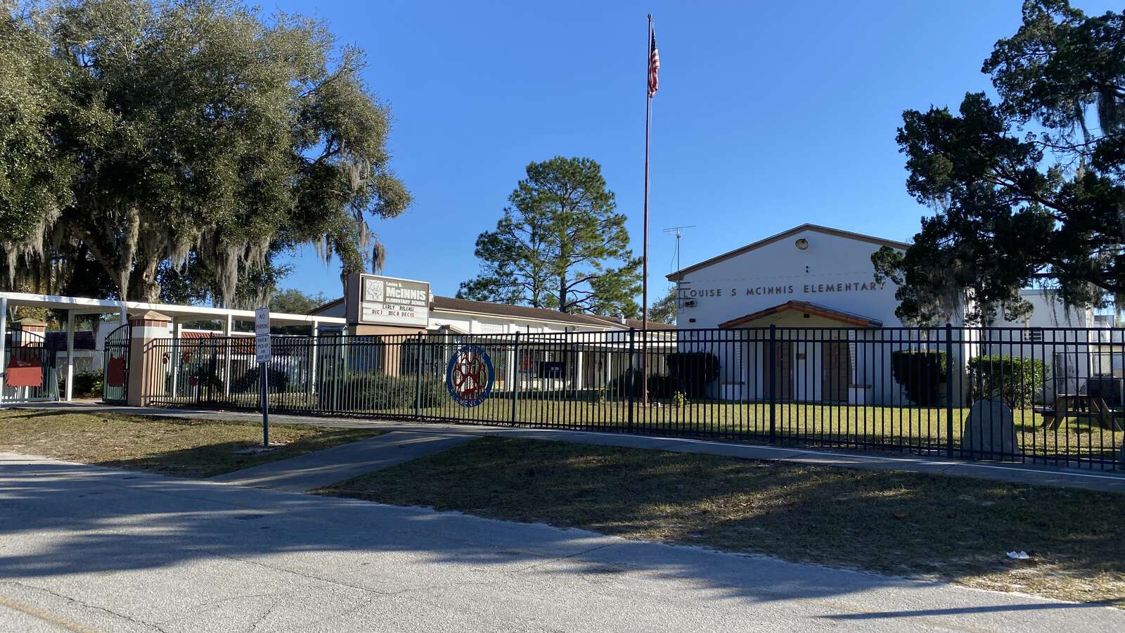 McInnis Elementary School in DeLeon Springs Florida Hero Image
