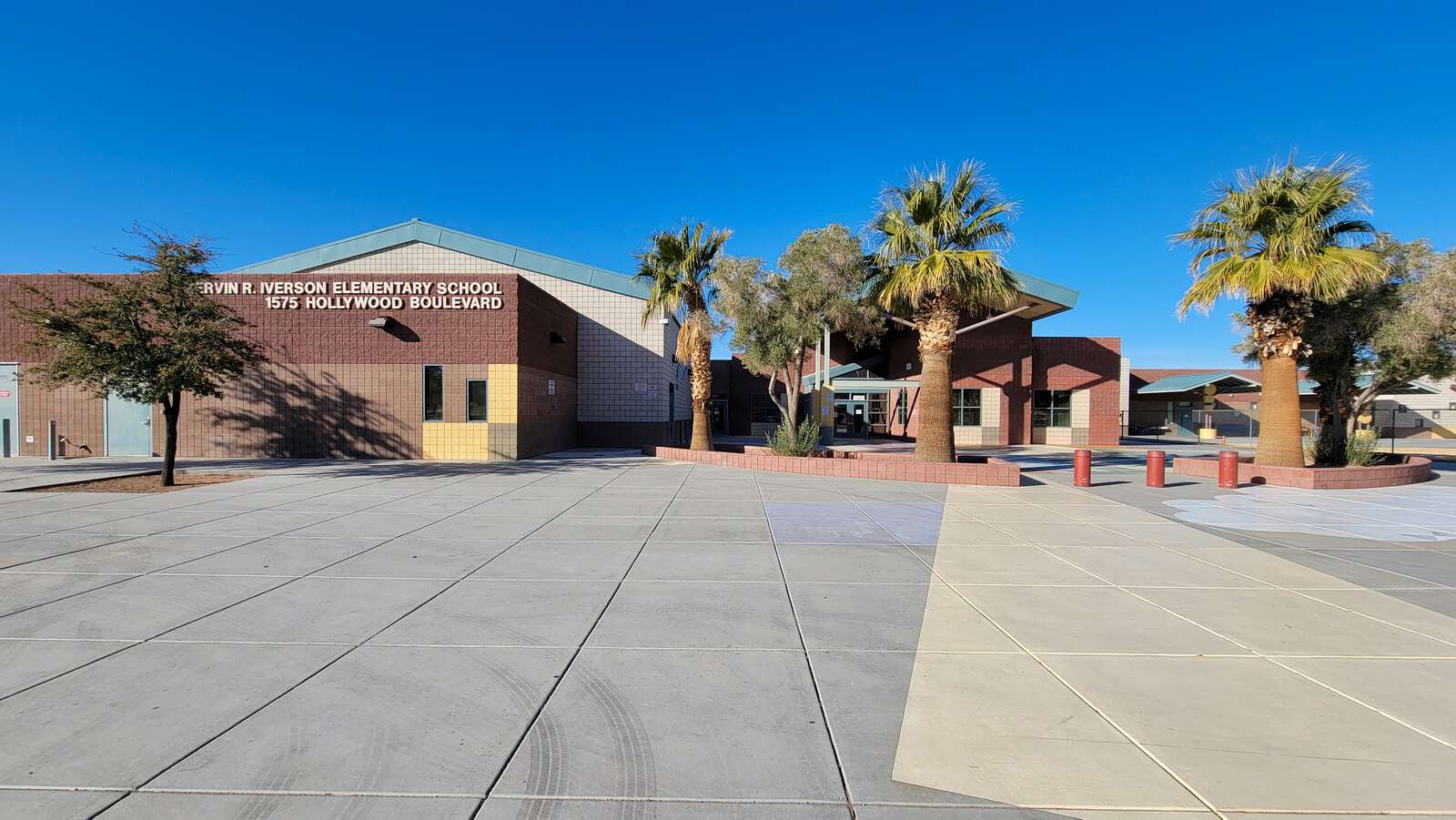 Iverson - Mervin R. Elementary School in Las Vegas Nevada Hero Image