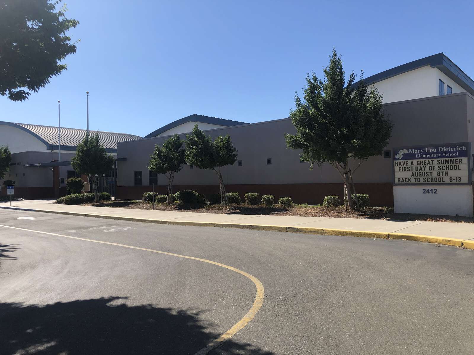 Mary Lou Dieterich Elementary School in Modesto California Hero Image