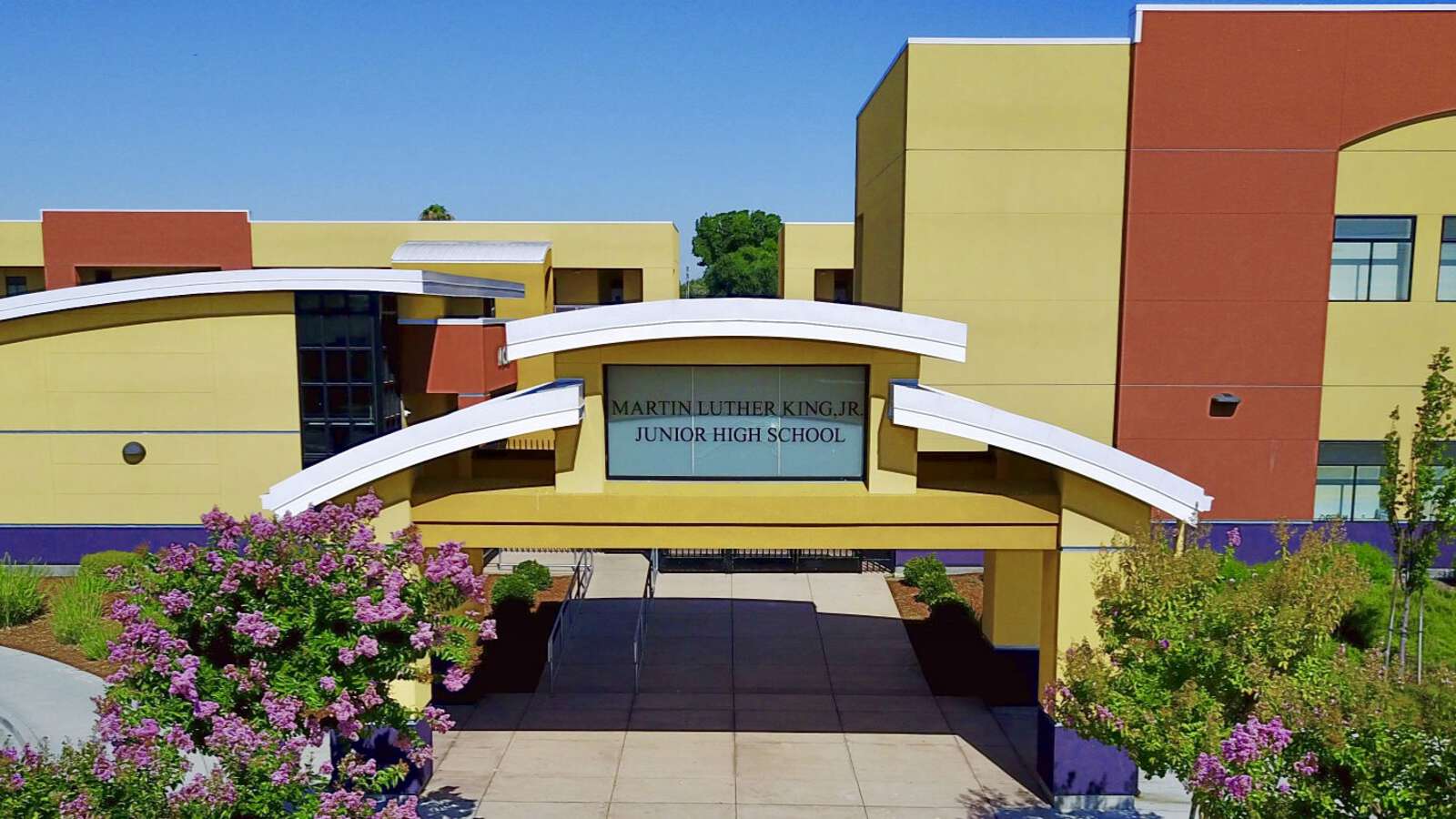 Martin Luther King Jr. Junior High School in Pittsburg California Hero Image