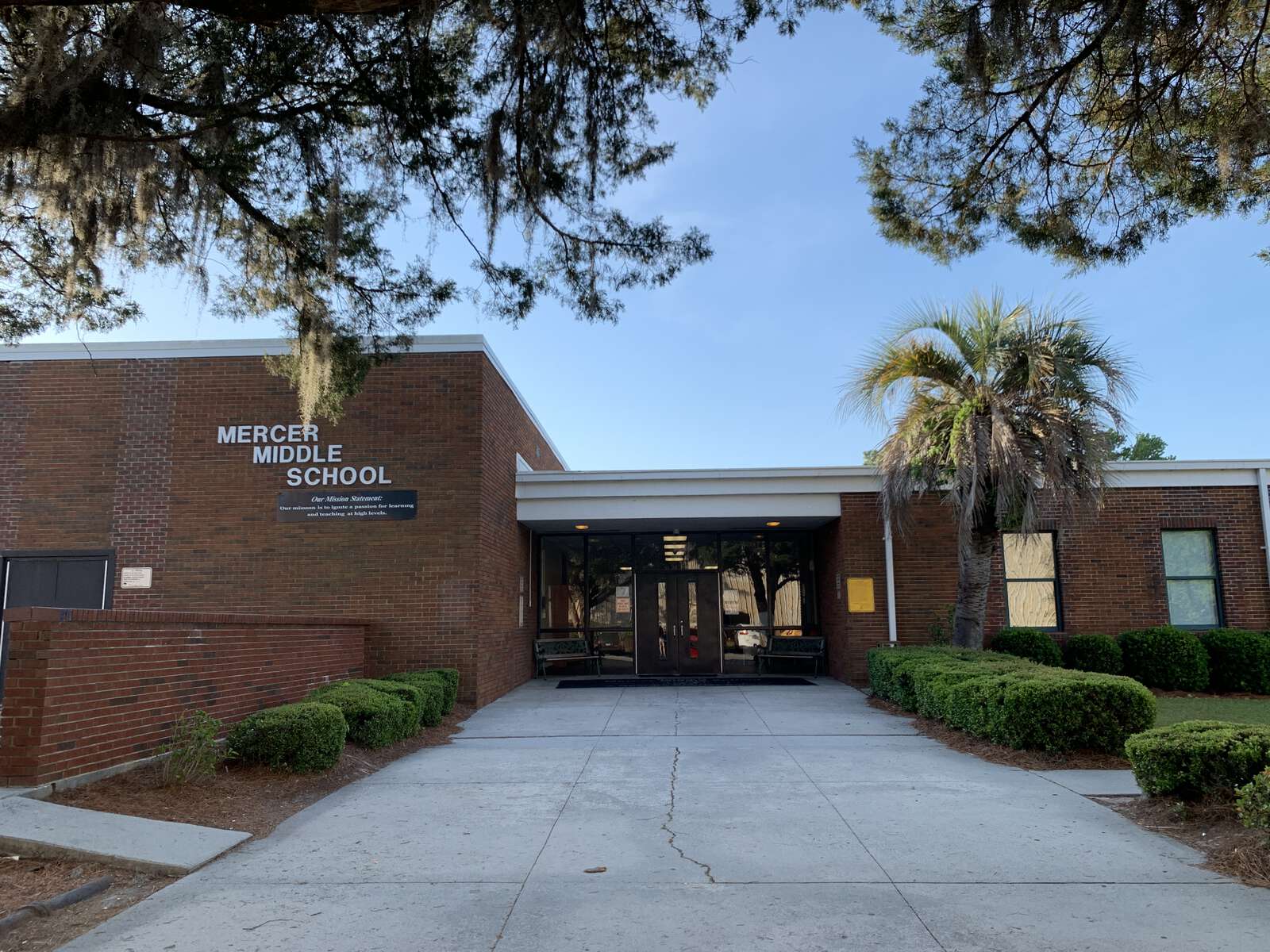 Mercer Middle School in Garden City Georgia Hero Image