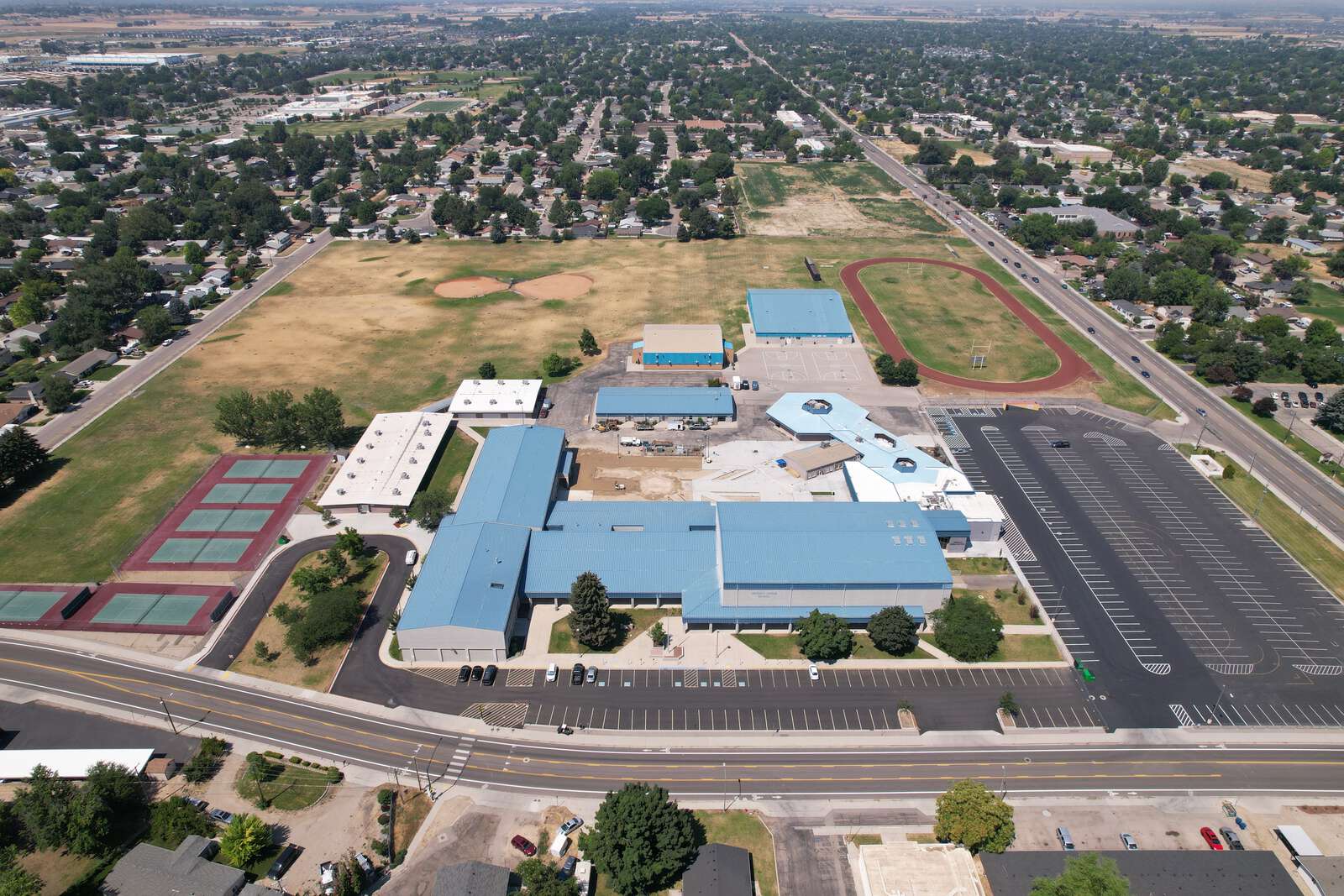 Meridian Middle School in Meridian Idaho Hero Image