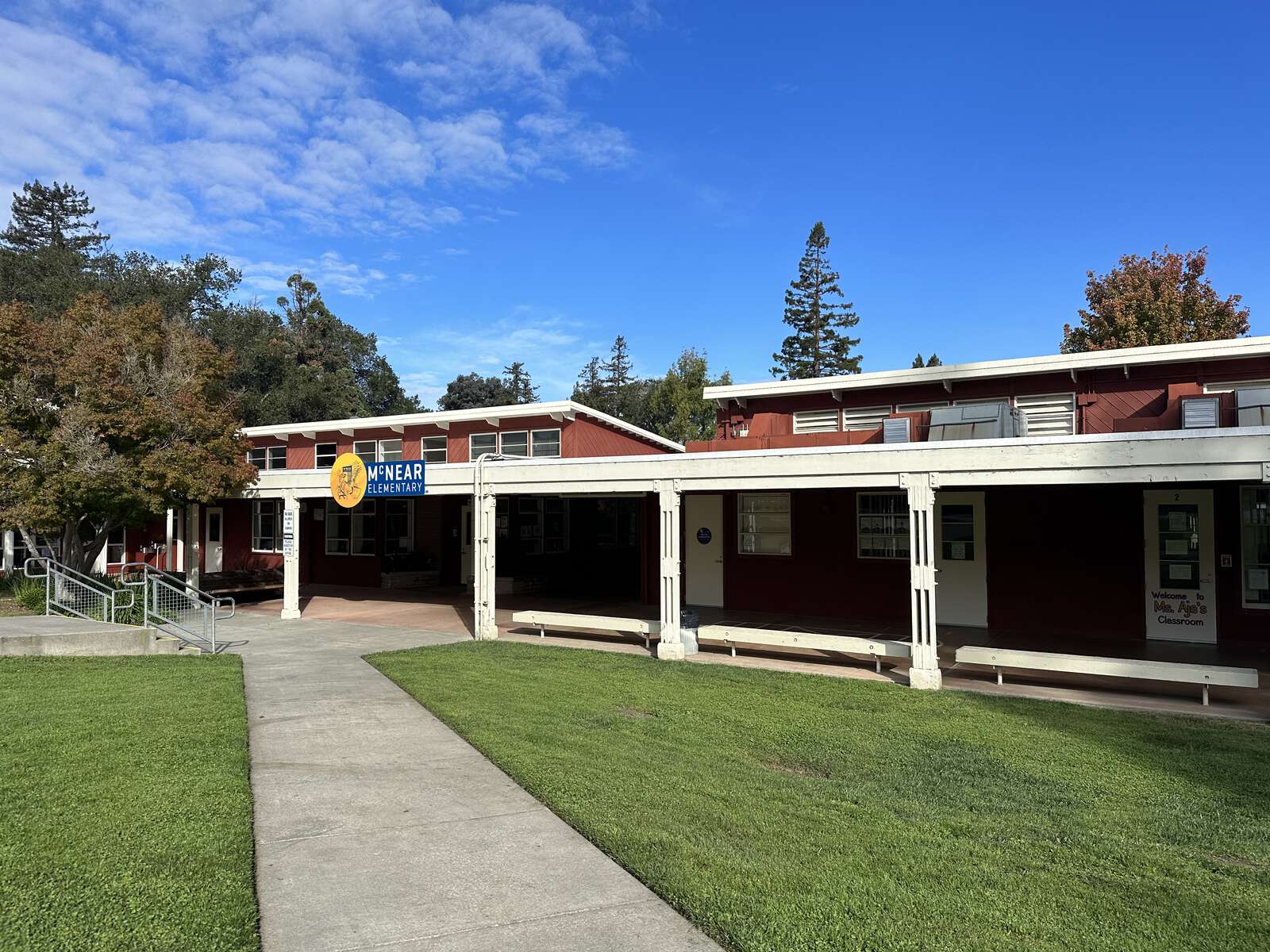 McNear Elementary School in Petaluma California Hero Image