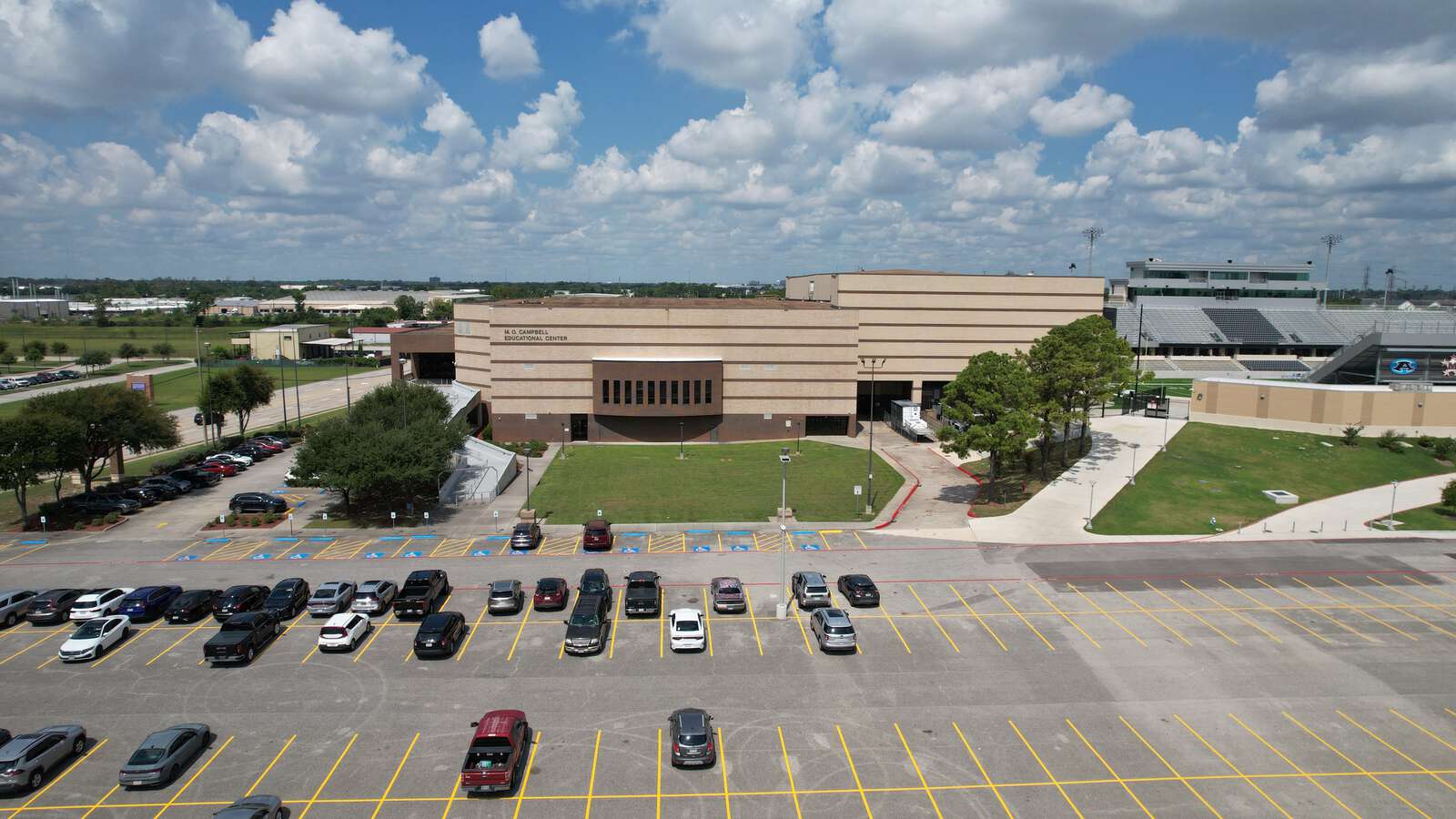 M.O. Campbell Educational Center in Houston Texas Hero Image