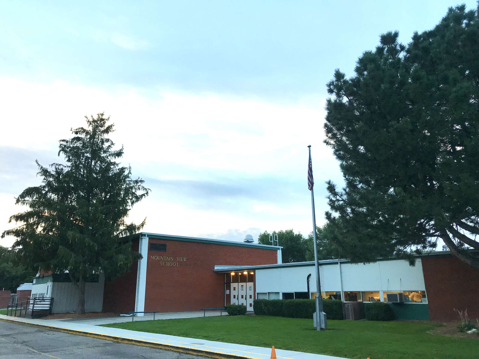 Mountain View Elementary School in Boise Idaho Hero Image