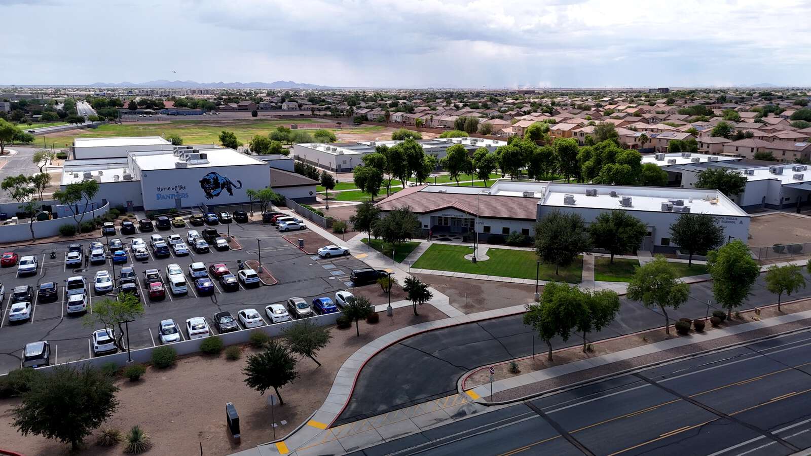 Maricopa Wells Middle School in Maricopa Arizona Hero Image