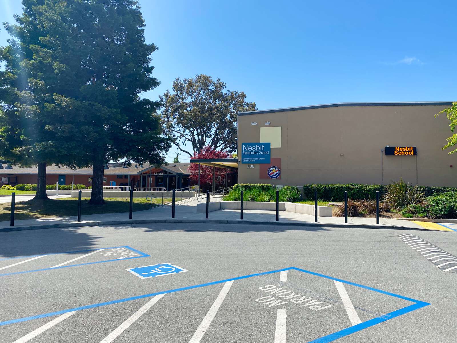 Nesbit K-8 Elementary School in Belmont California Hero Image