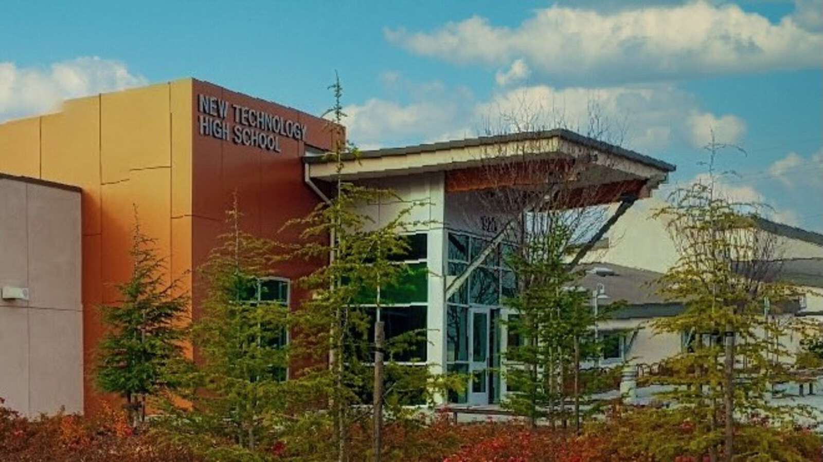 New Technology High School in Napa California Hero Image