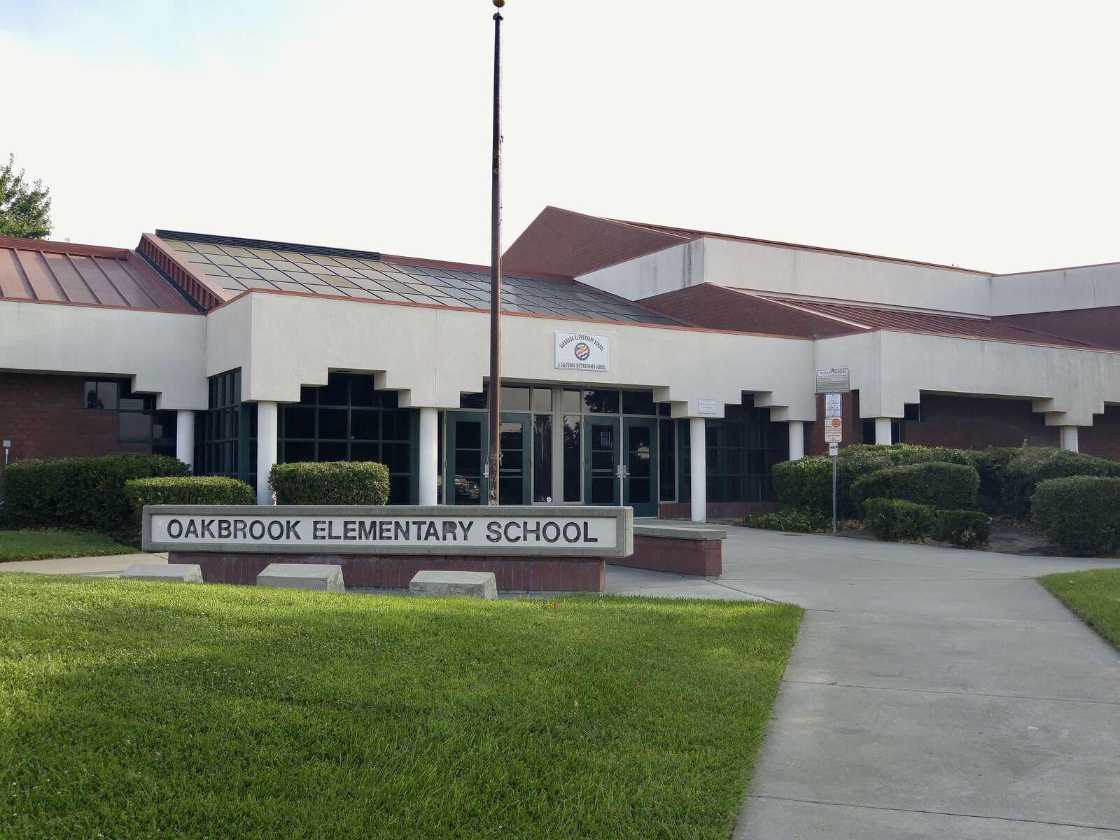 Oakbrook Academy of the Arts in Fairfield California Hero Image