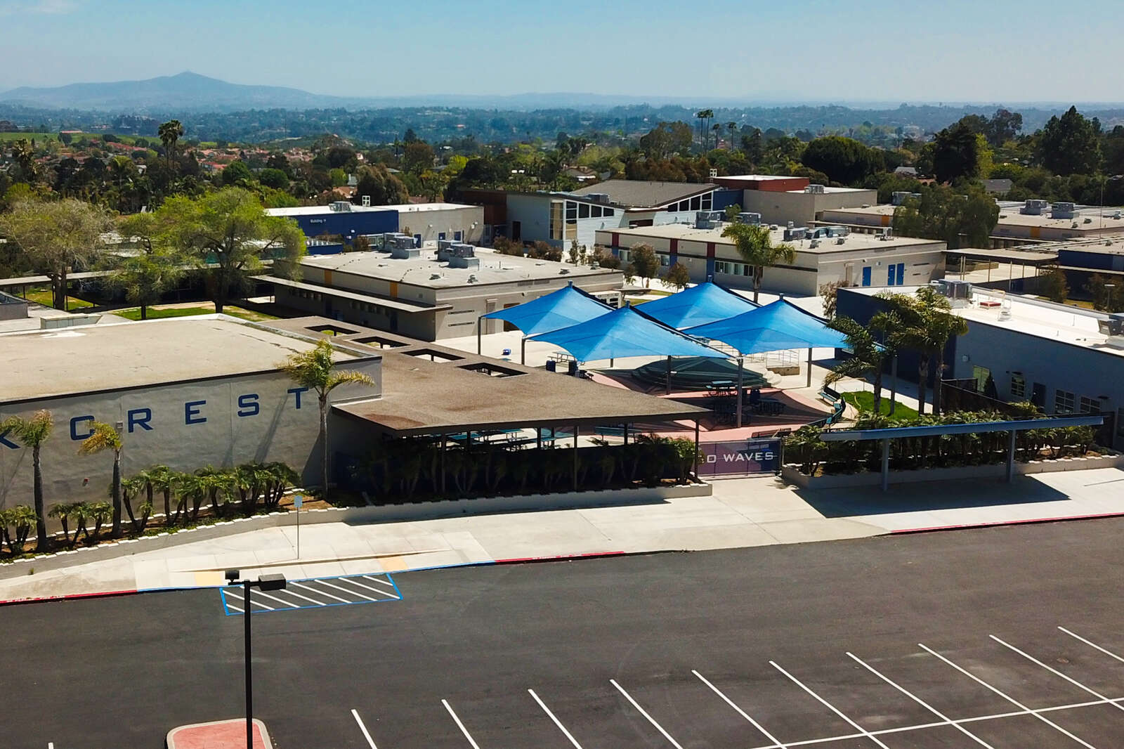 Oak Crest Middle School in Encinitas California Hero Image