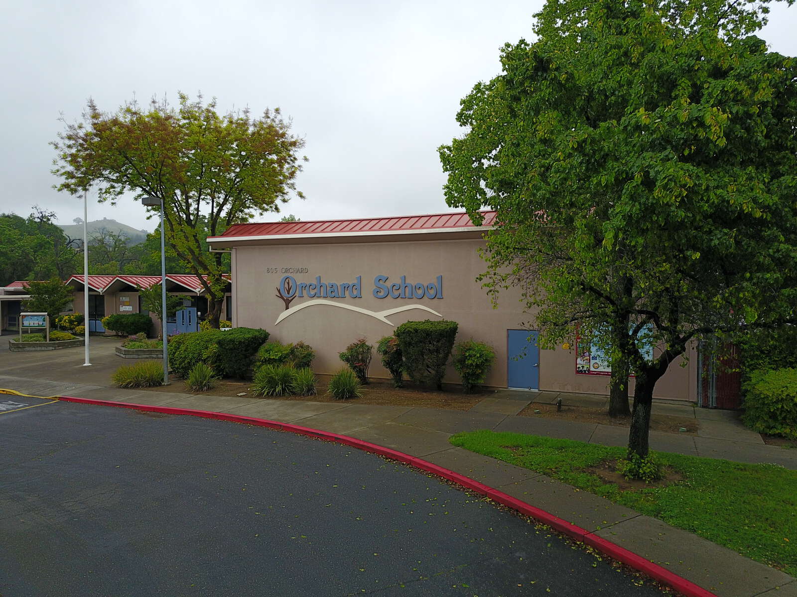Orchard Elementary School in Vacaville California Hero Image
